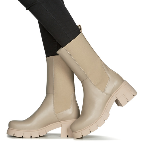 Betty London - SPACY - Beige