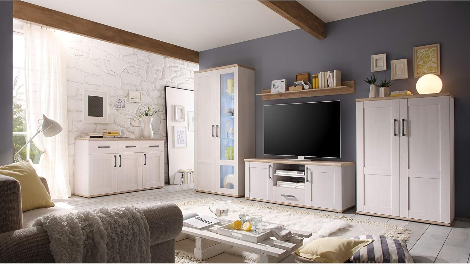 Stella Trading Sideboard in Sibiu Lärche / Eiche San Remo Optik - Landhausstil Kommode mit viel Stauraum für Ihr Wohnzimmer - 140 x 88 x 46 cm (B/H/T)