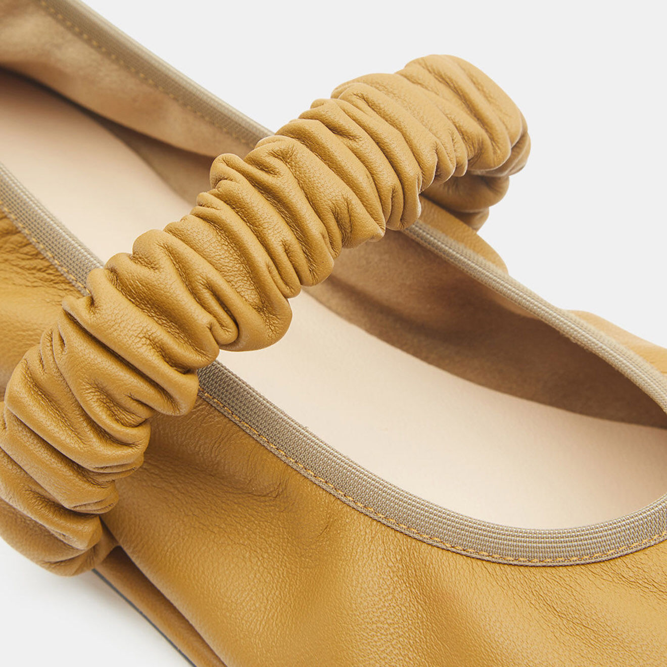 Wandler Ballerines en Cuir beige foncé