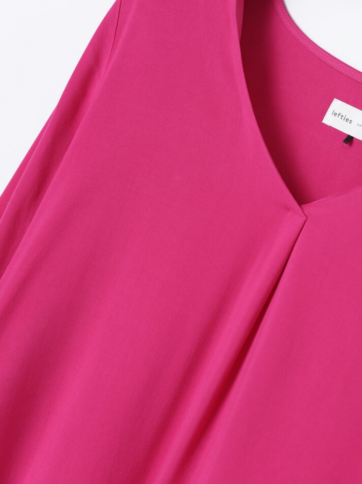 Camisa com decote em V - Rosa