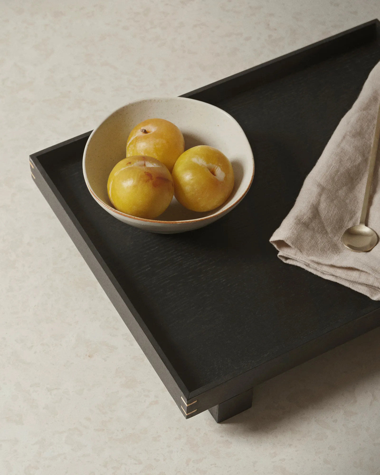 Bandeja de madeira grande ferm LIVING Bon