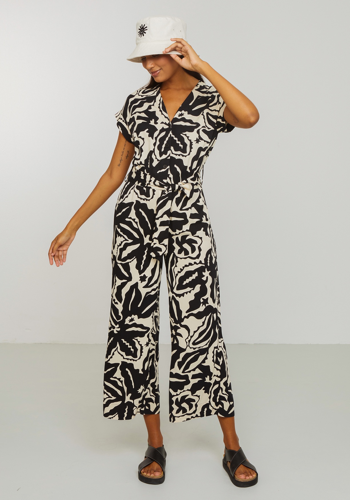 Recolution Jumpsuit Dianella Botanical Black