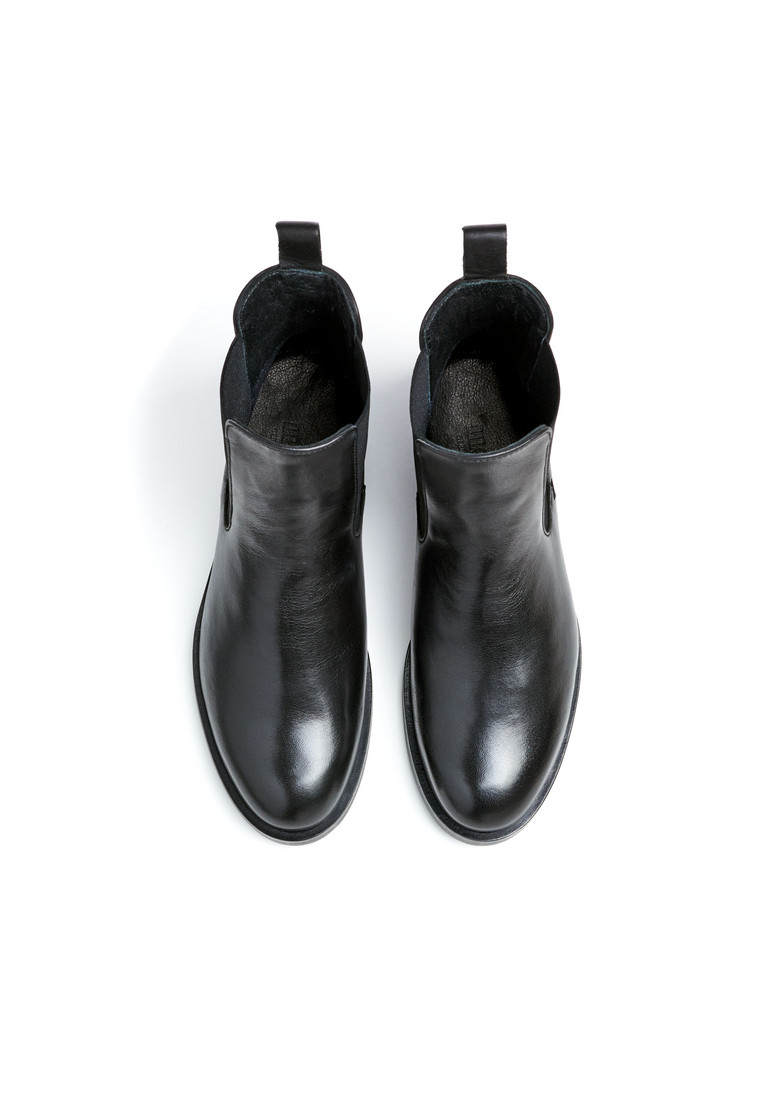 STIEFELETTE Schwarz