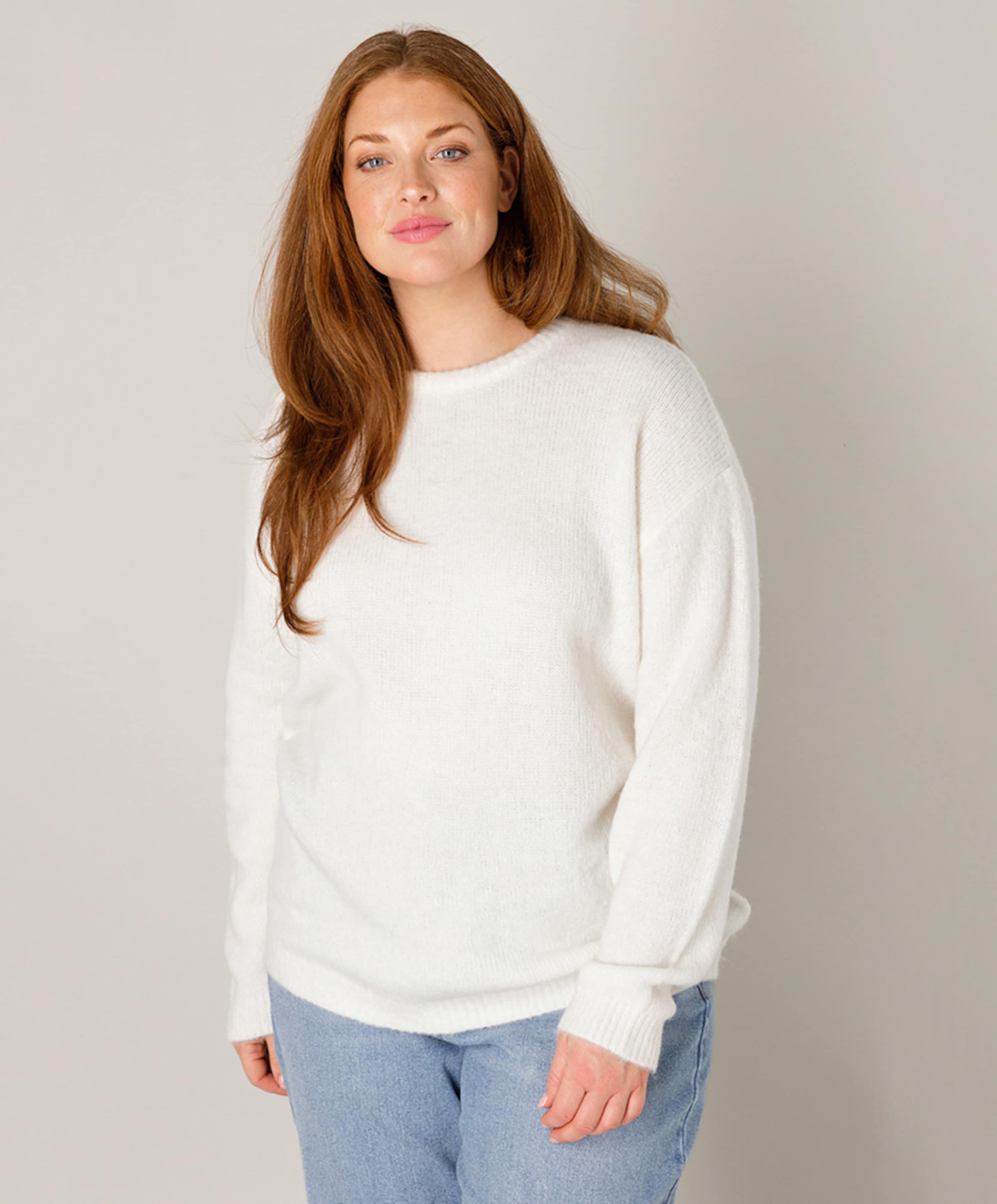 Base Level Curvy Dames trui ecru