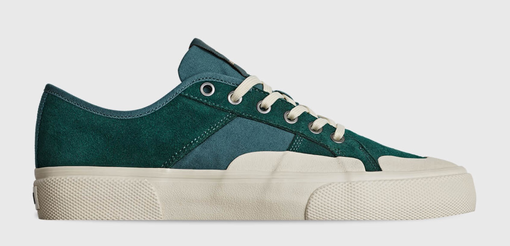 Globe Surplus Night Green Montano 10 US