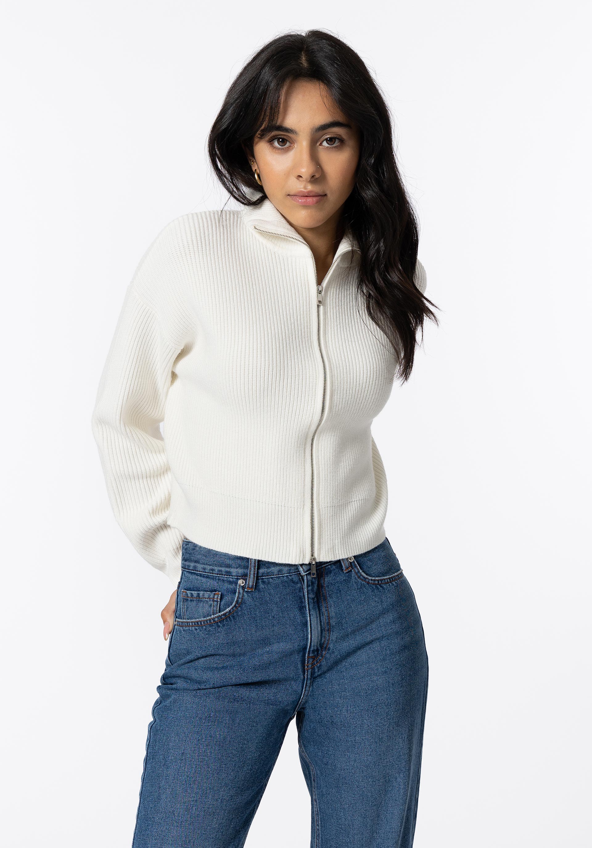 Cardigan com Fecho