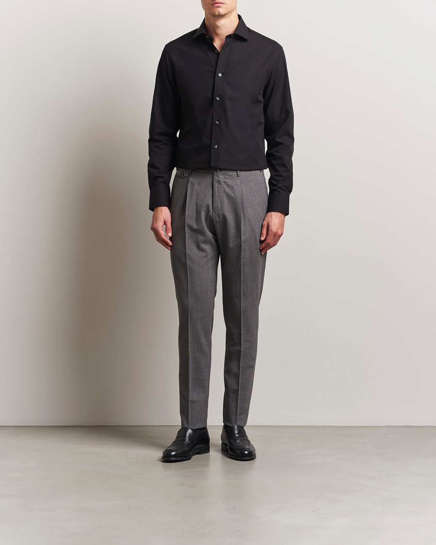 Charles Tyrwhitt Slim Fit Non Iron Poplin Cut Away Shirt Black