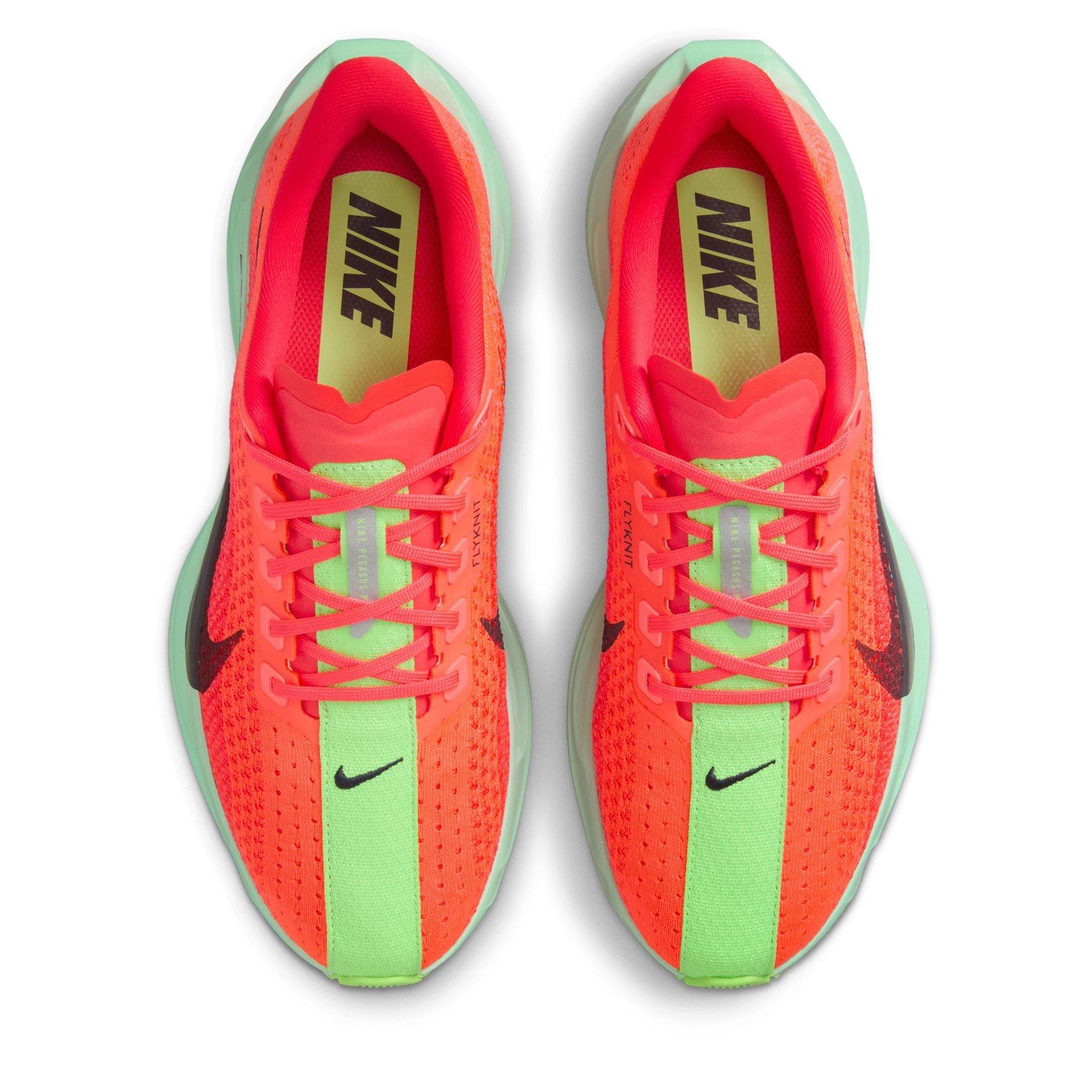 Nike Pegasus Plus Trainers Womens