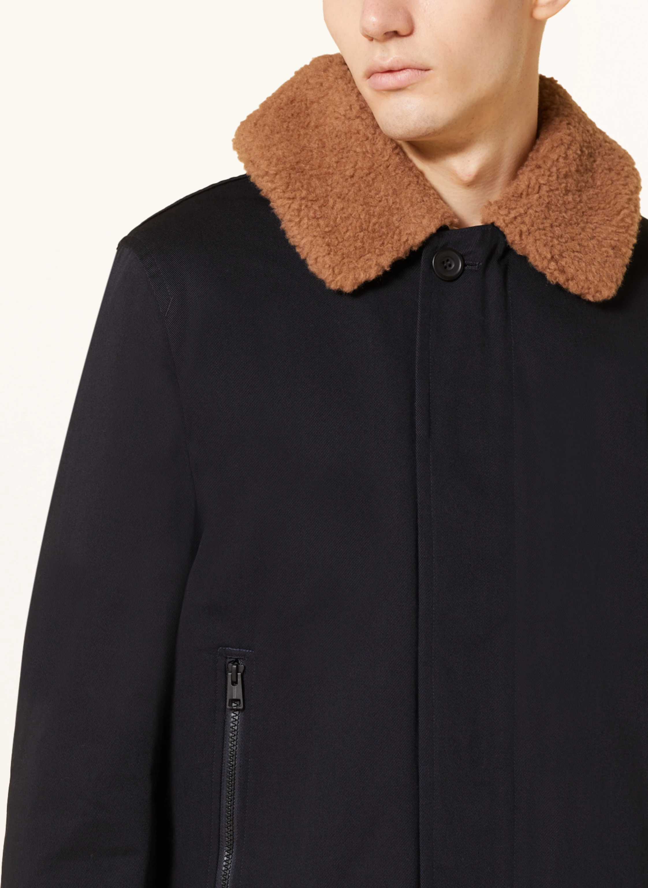 COS Jacke mit abnehmbarem Teddyfell