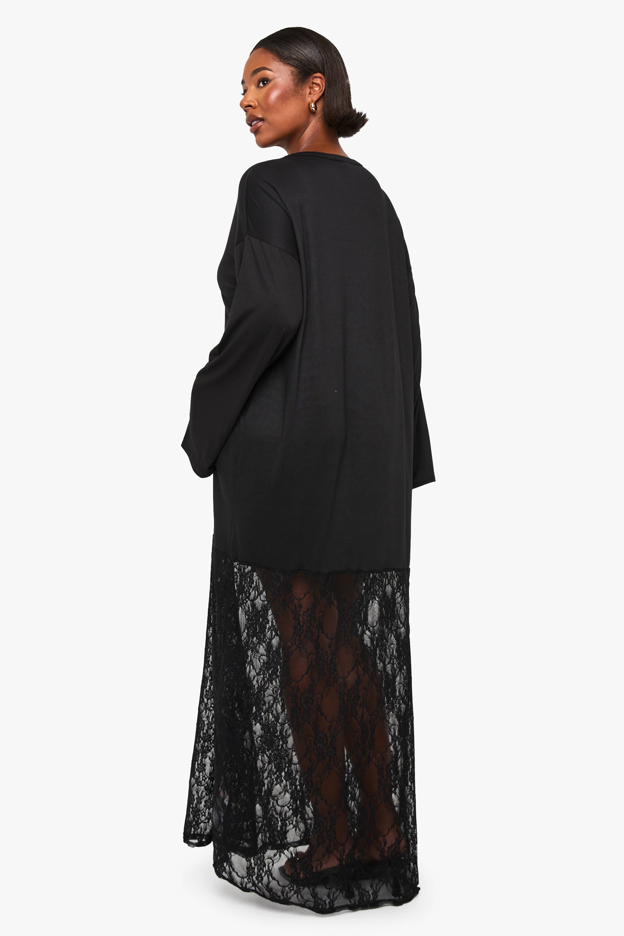boohoo robe-t-shirt en dentelle à manches longues
