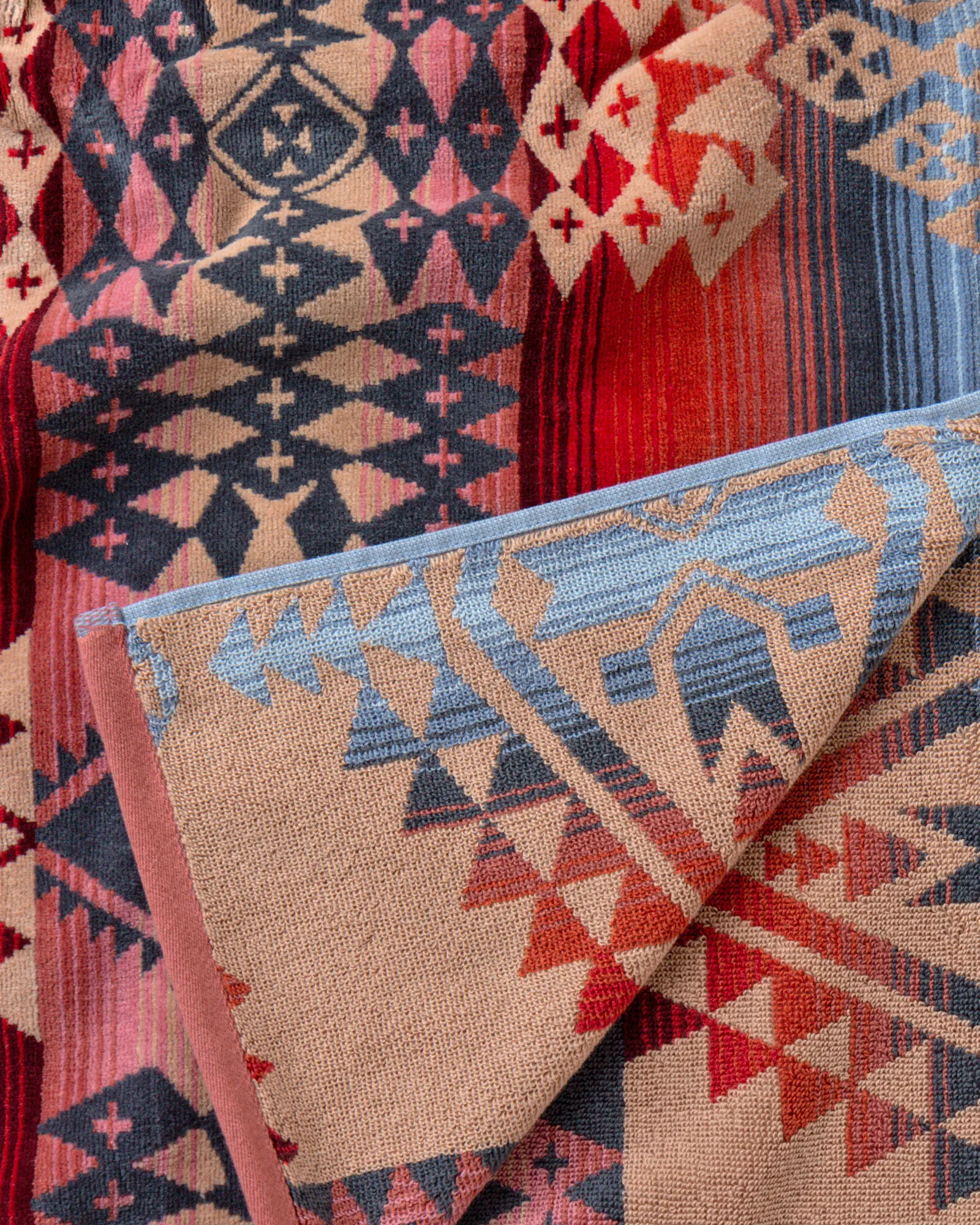 Pendleton Oversized Jacquard Spa Towel