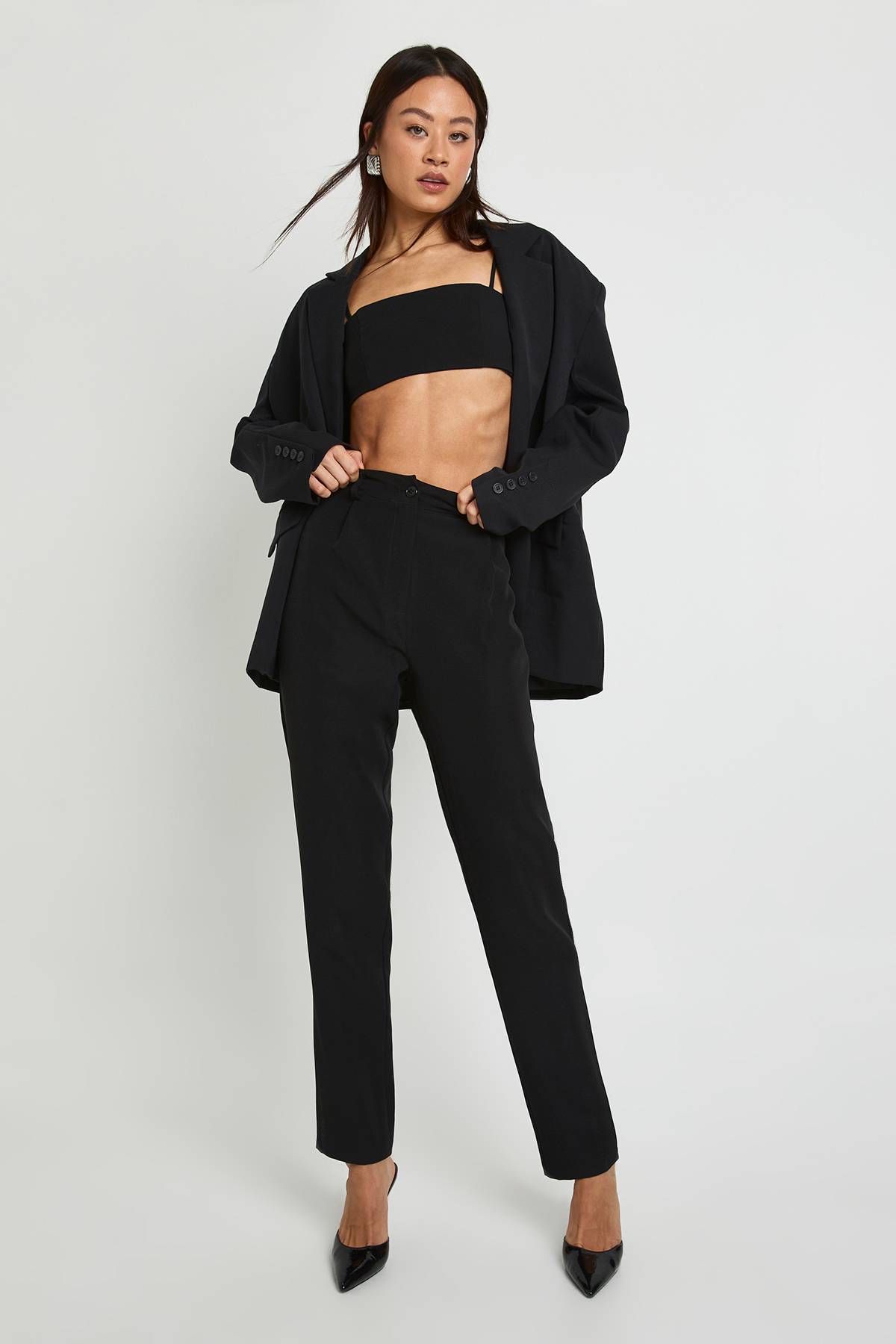 boohoo Pantalon de costume sur mesure, taille haute, coupe fuselée