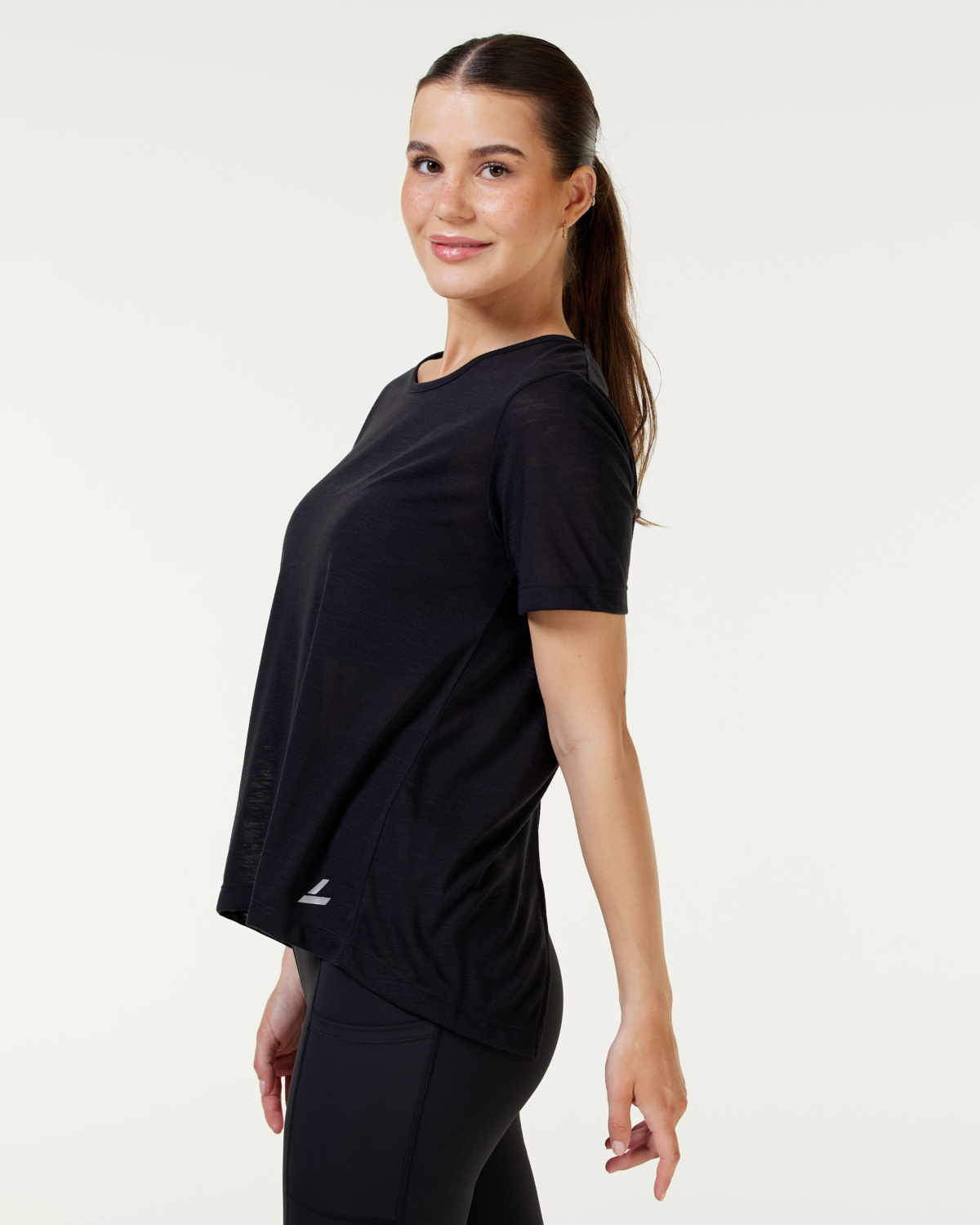 LEVITY Ultra Run Light Tee Black