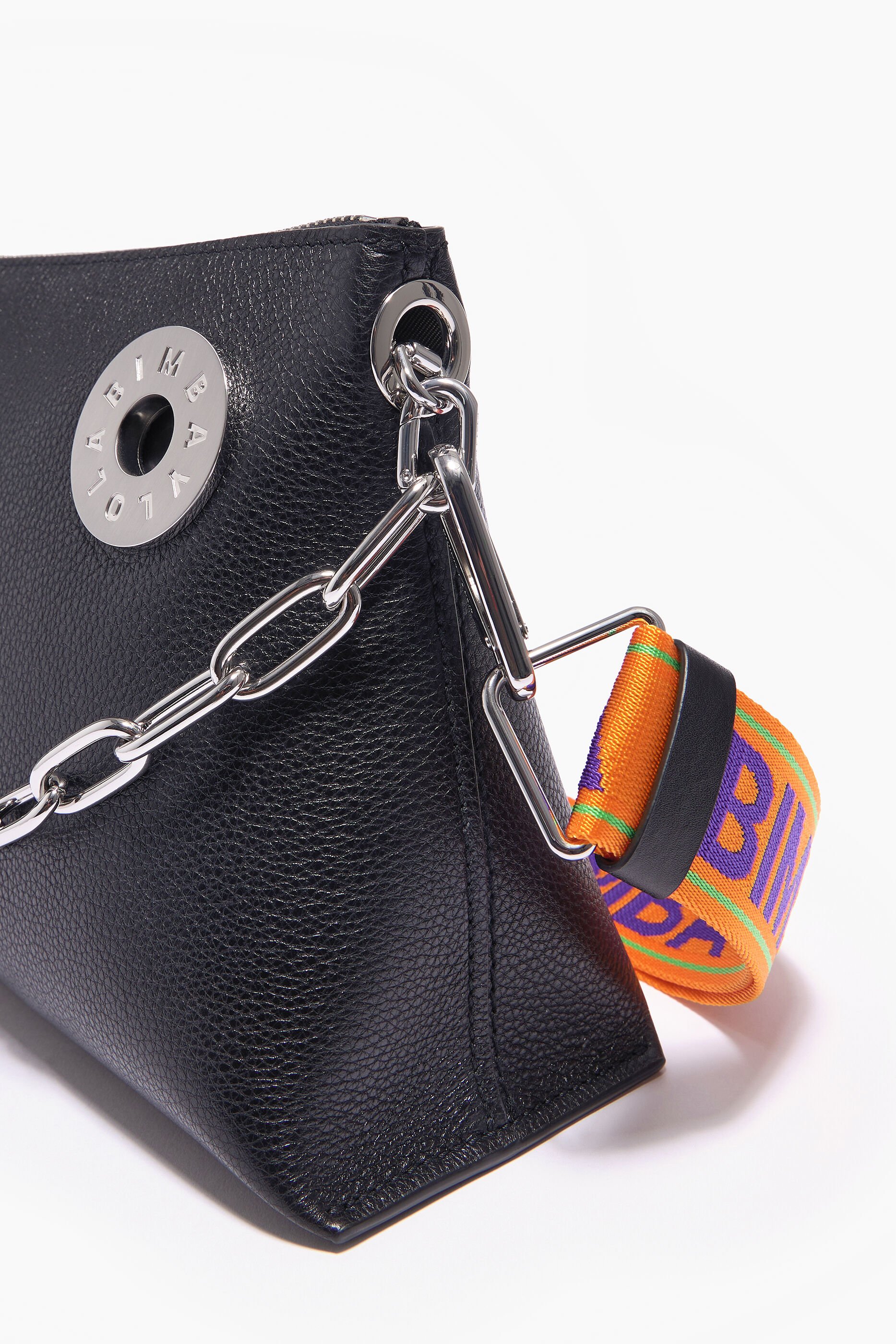 Bolsa trapezoidal M em couro preto
