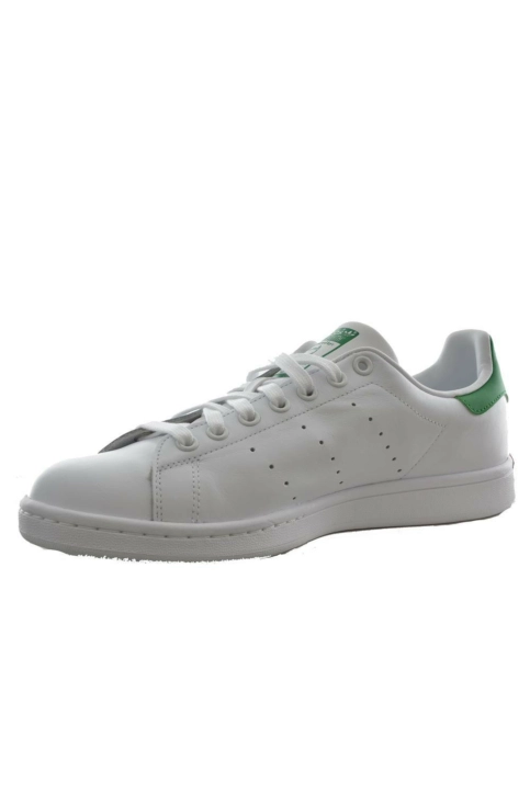 Baskets basses adidas originals stan smith ftwbla/blaess/vert