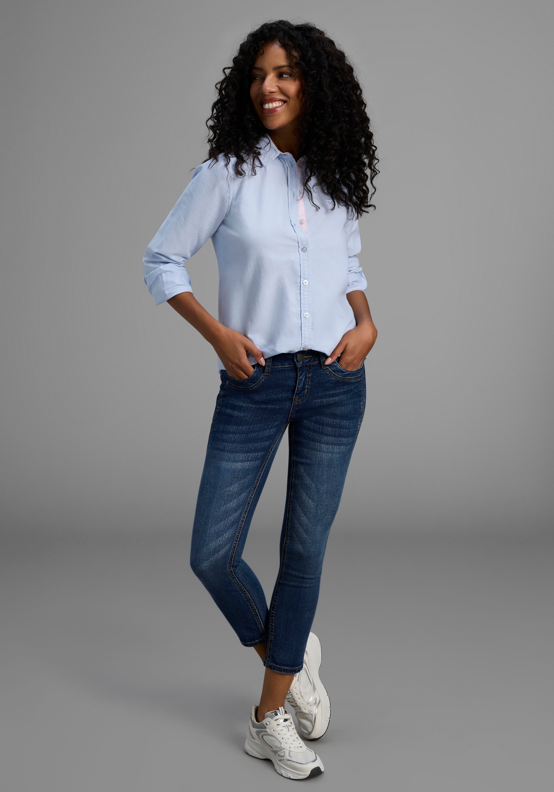 Arizona 7/8-Jeans »mit Keileinsätzen«, extra-enger Schnitt,  Used-Look-Waschung,  niedrige Leibhöhe