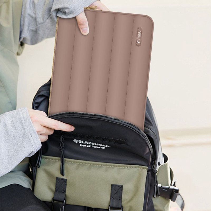 Tech-Protect - Puffy Laptoptas - Bruin - Inclusief Accessoirezakje