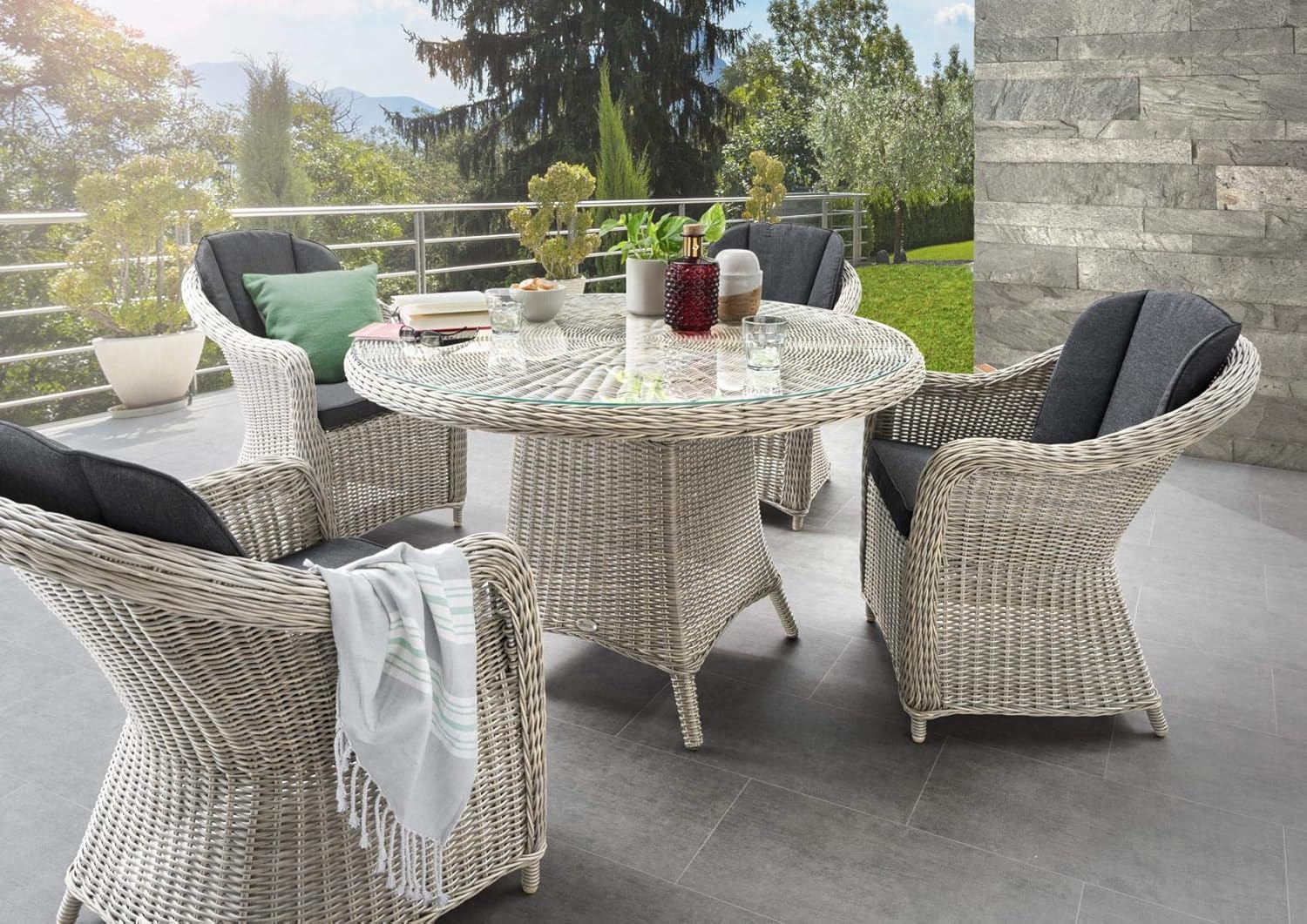 Destiny Gartentisch Luna Ø120x75cm, mit aufgelegter Glasplatte, Vintage weiß