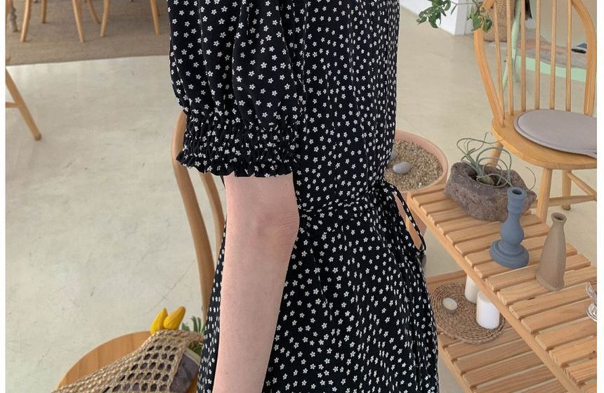 Brigitte - Maxi-jurk met pofmouwen en sweetheart-hals en bloemenprint van chiffon