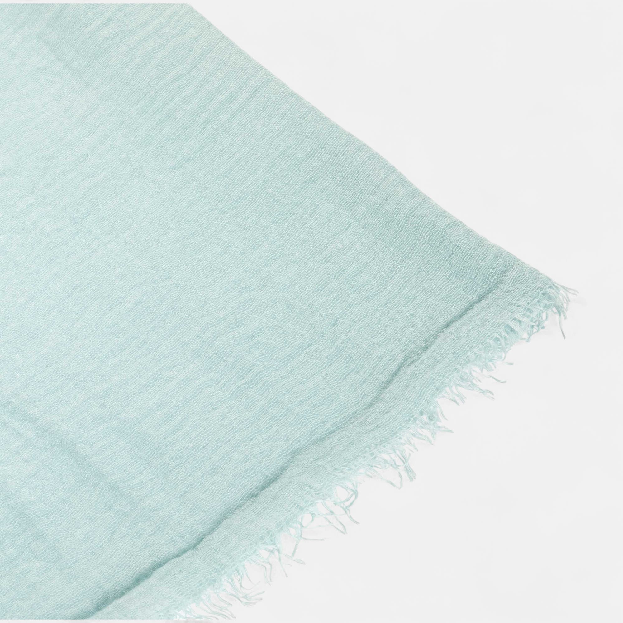 Foulard bleu ciel