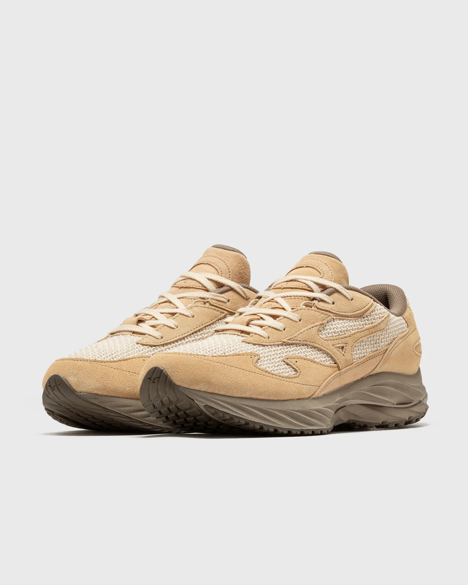 MIZUNO Wave Rider x Beams