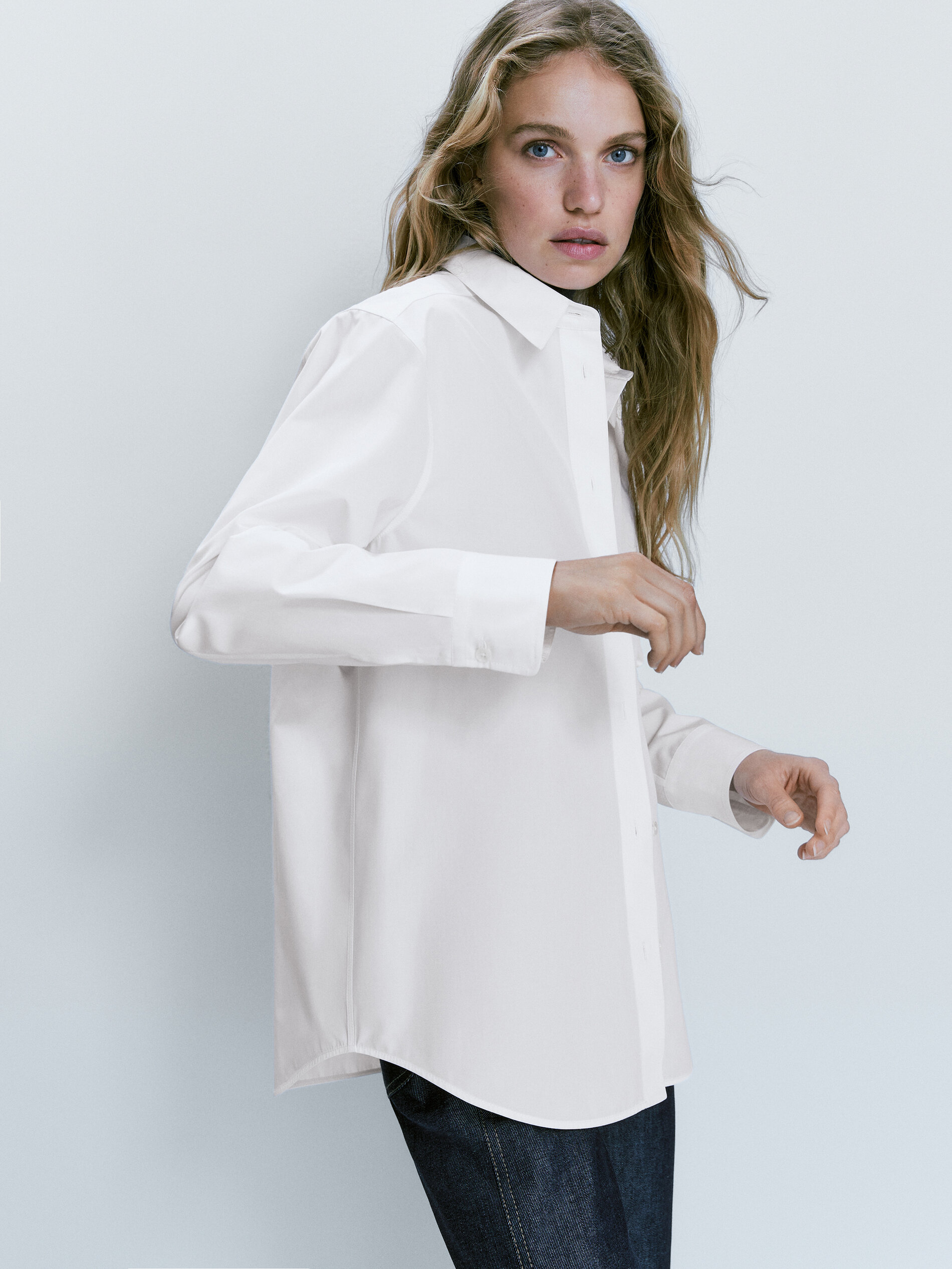 Camisa de popeline com detalhes de costura - BRANCA