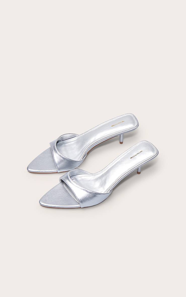 Argenté Mules À Talon Aiguille Bas Avec Bride Fine Et Bout Pointu En Satin