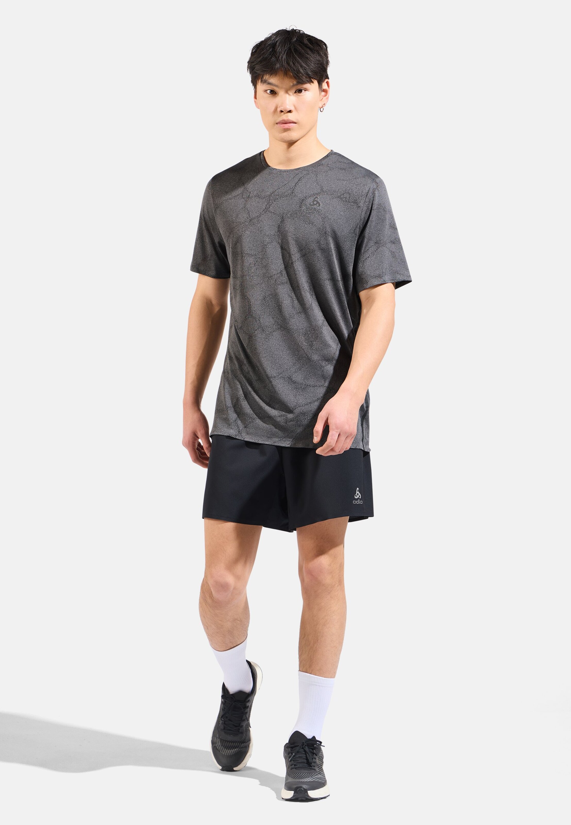 Zeroweight 5 Inch Laufshorts in black