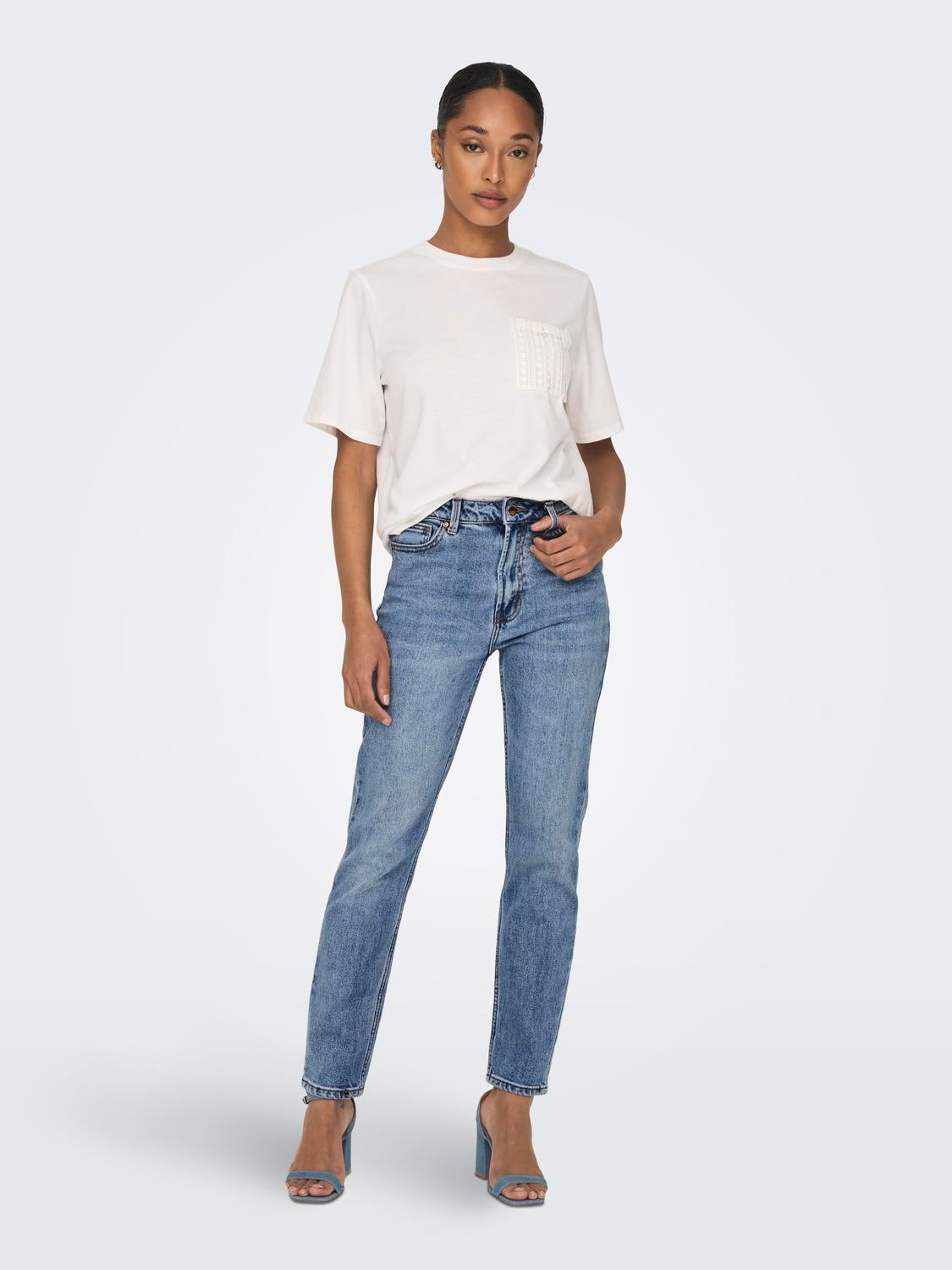 ONLEMILY Hohe Taille Gerade geschnitten Jeans Medium Blue Denim
