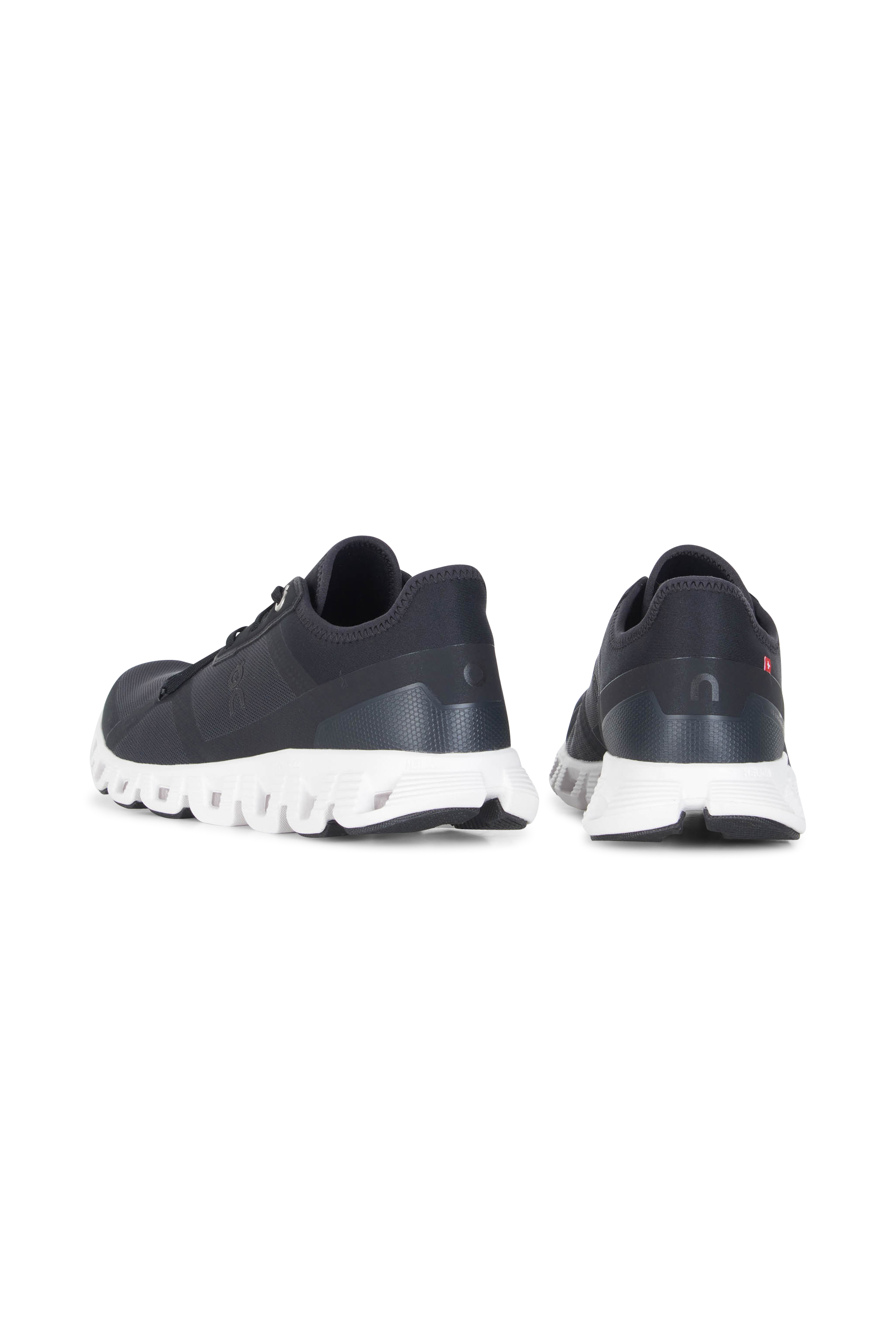 ON Baskets  Cloud X 3 AD Noir