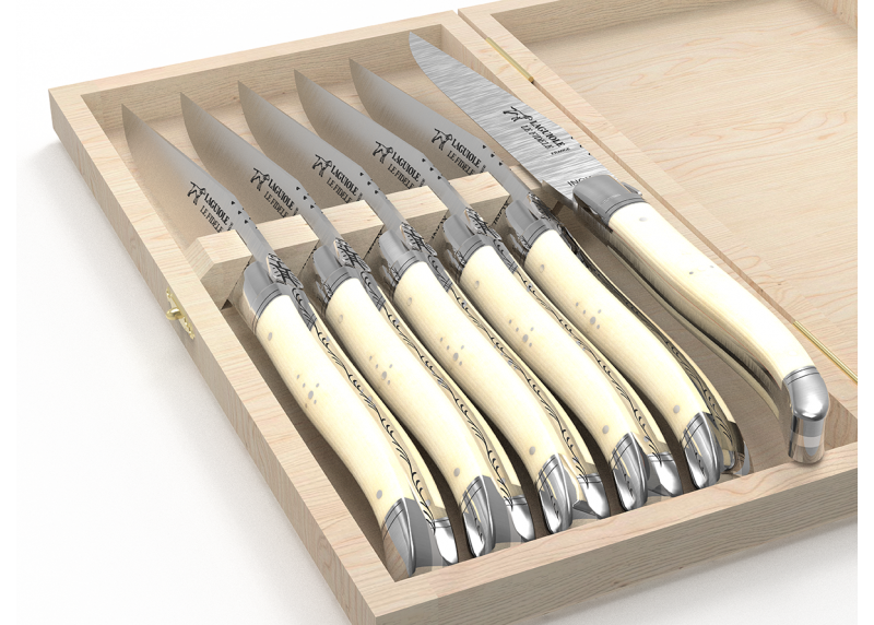 Service de 6 couteaux Laguiole avec un manche en os de bovin et mitres en acier inoxydable