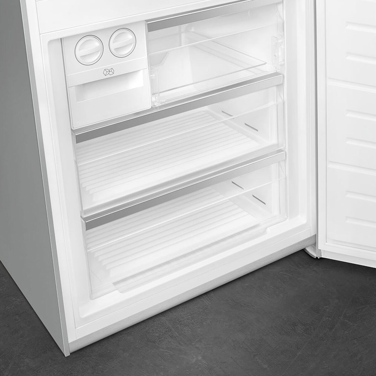 Smeg FA3905RX6 Kombiskap høyrehengslet 70 cm, rustfritt stål