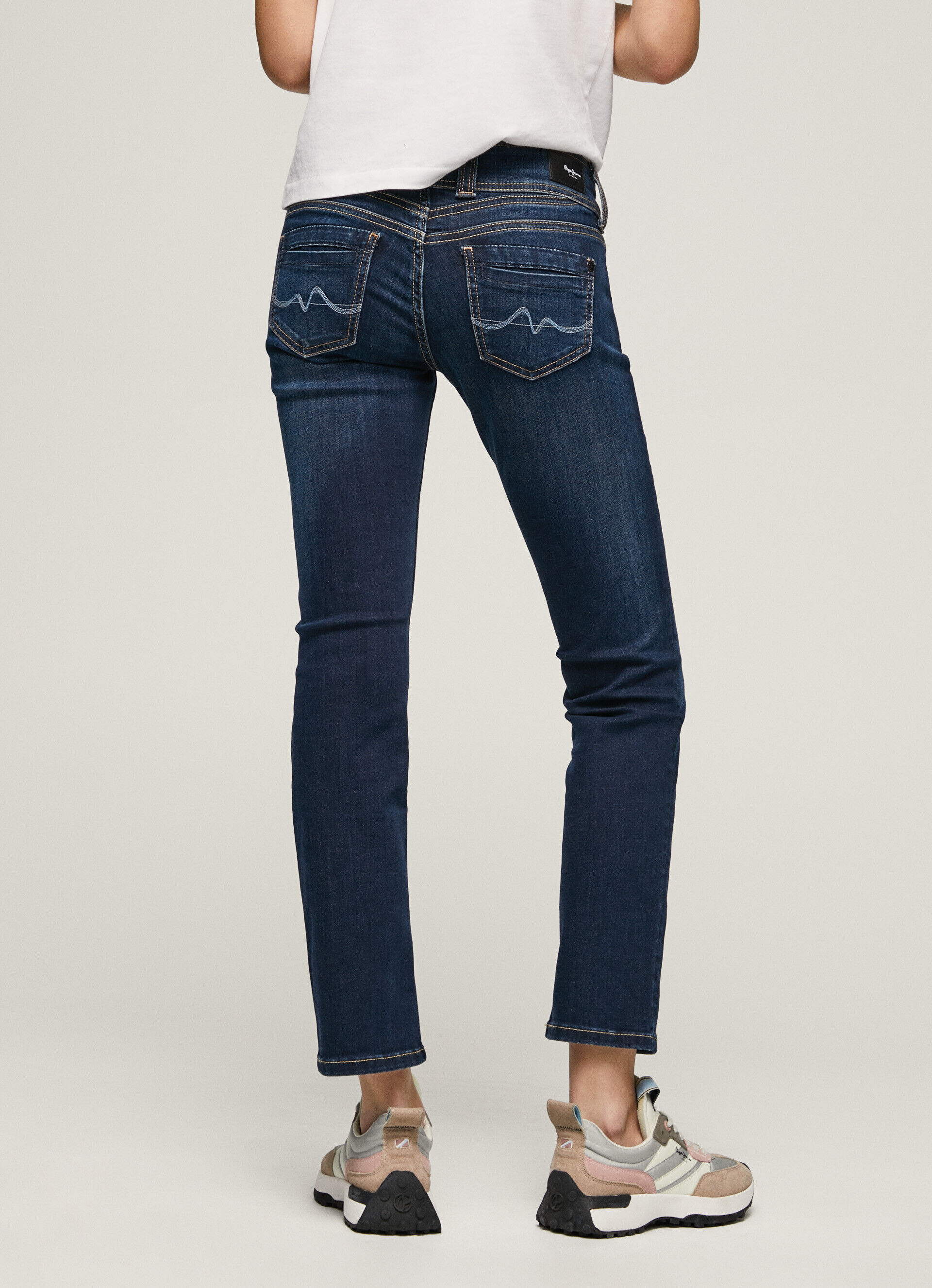 CALÇA JEANS GEN FIT REGULAR CINTURA MÉDIA - jeans