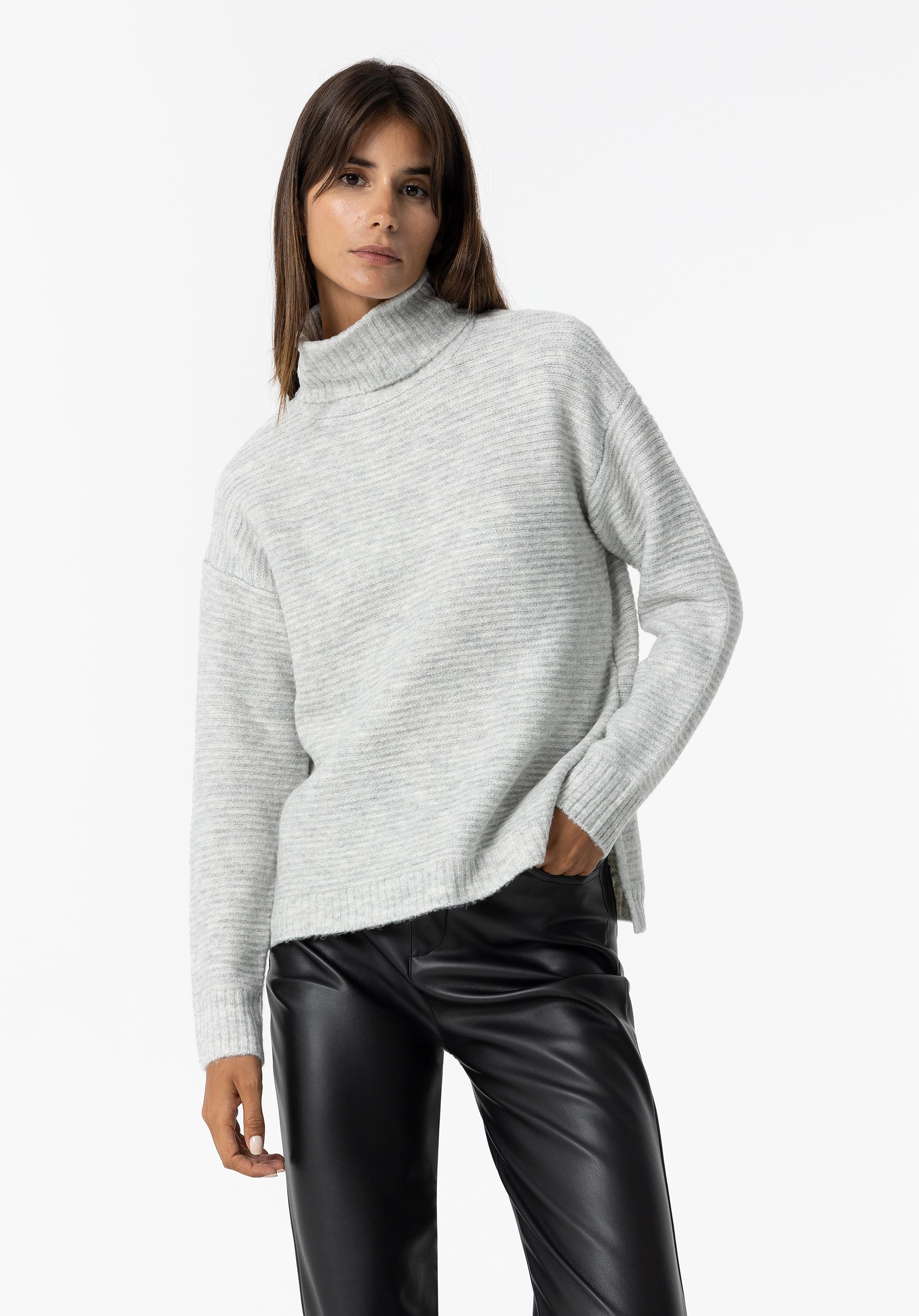 Camisola de Gola Alta