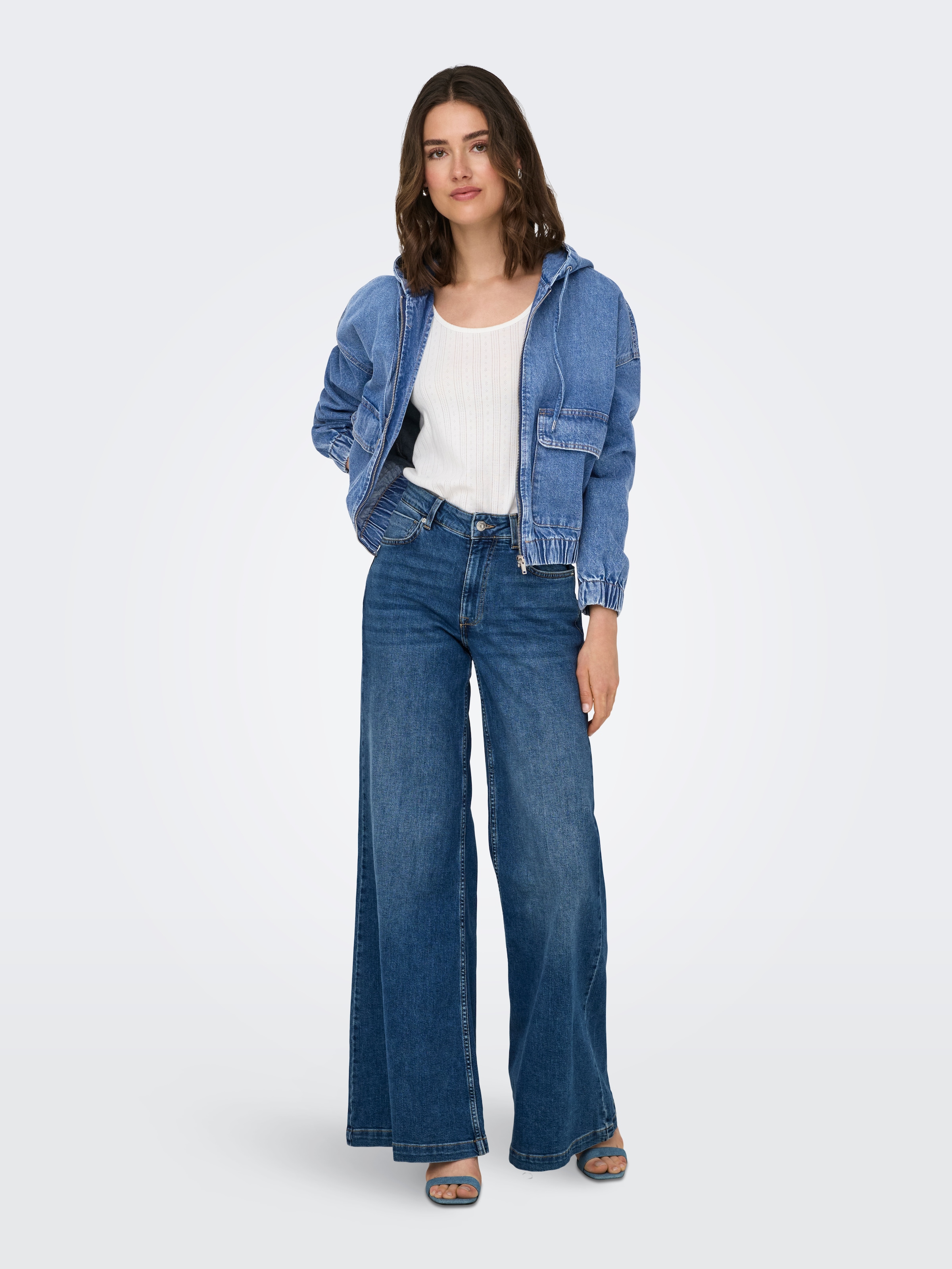 ONLY Jeansjacke »ONLKENZIE – Jeansblouson mit Kapuze und Reissverschluss« mit Kapuze unifarben, modisch, regular fit, Denim, Kapuze