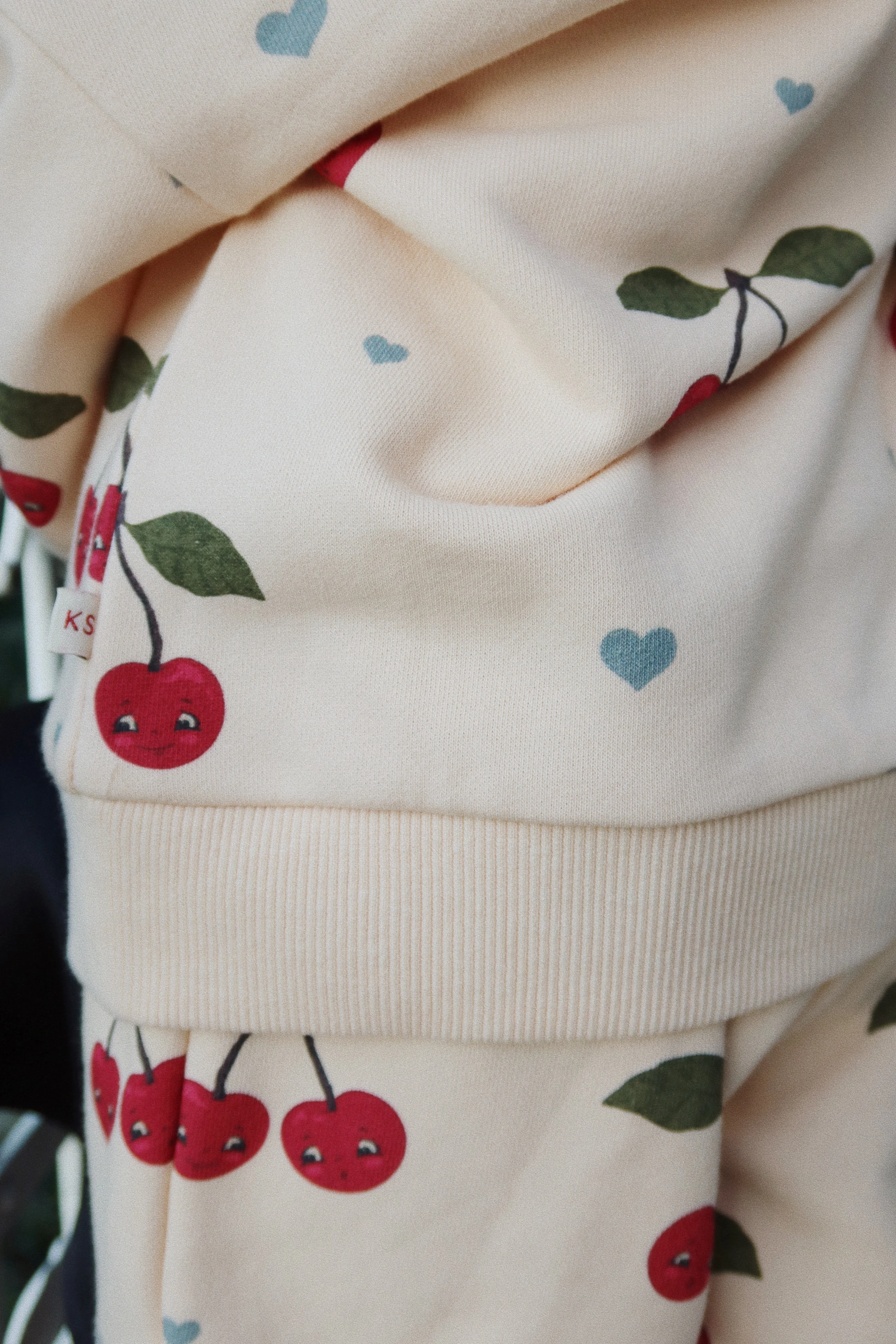 lou sweatshirt - CHERRY BESTIE - 6M