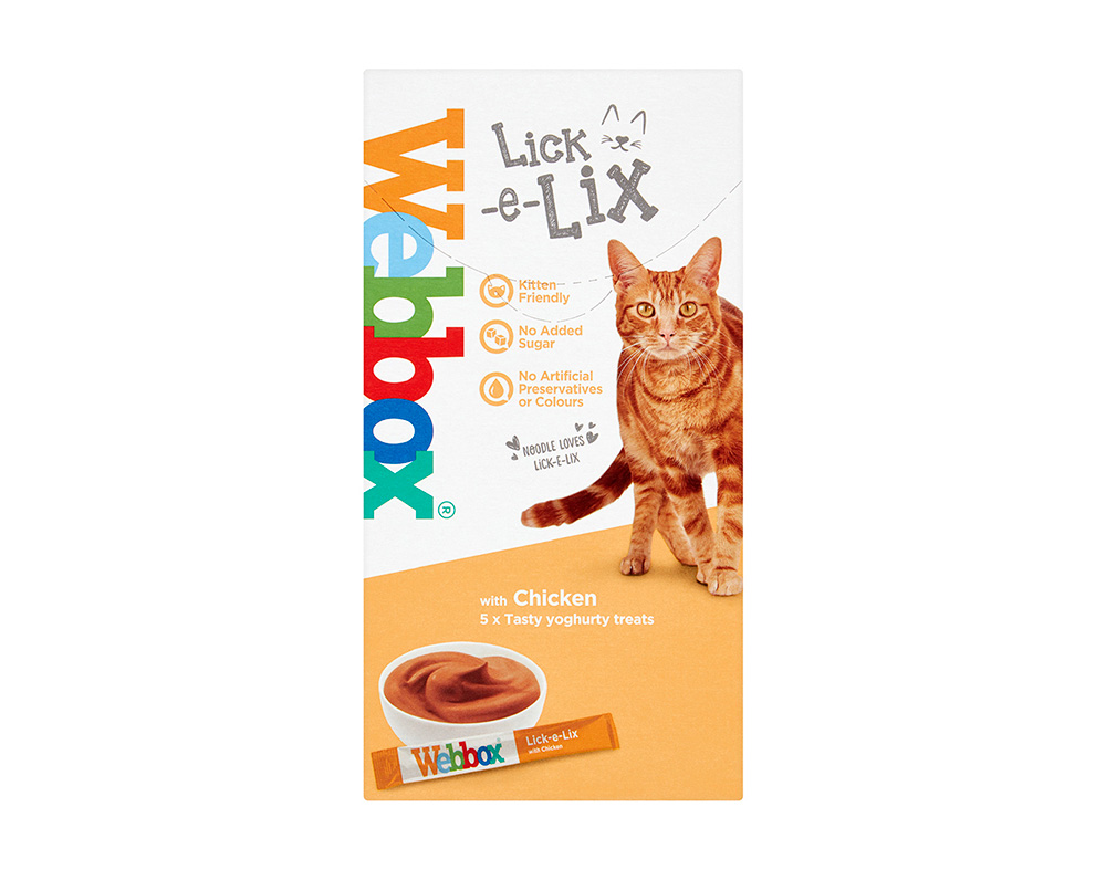 SNACKS PARA GATO WEBBOX LICK-E-LIX COM FRANGO 5X15G