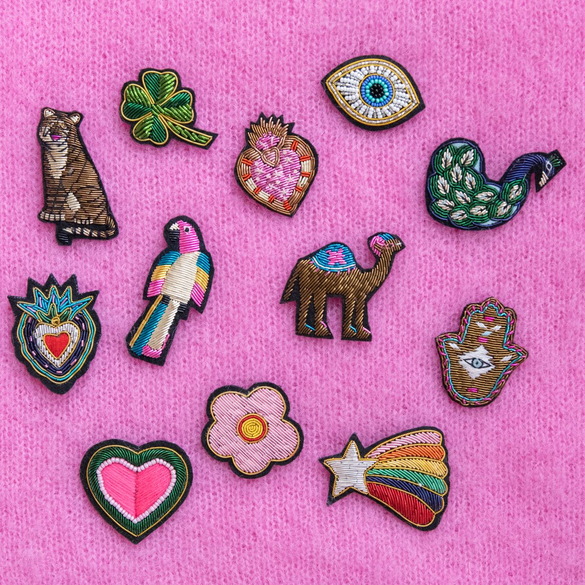 Broche brodée dromadaire Pondie Chérie