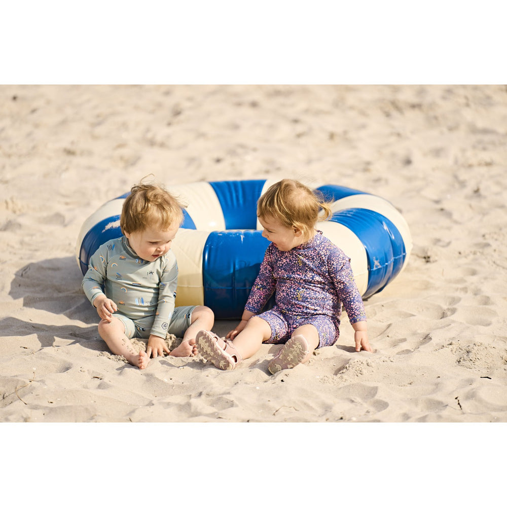 Køb Color Kids Iceberg Green Baby Badeheldragt L/S, AOP