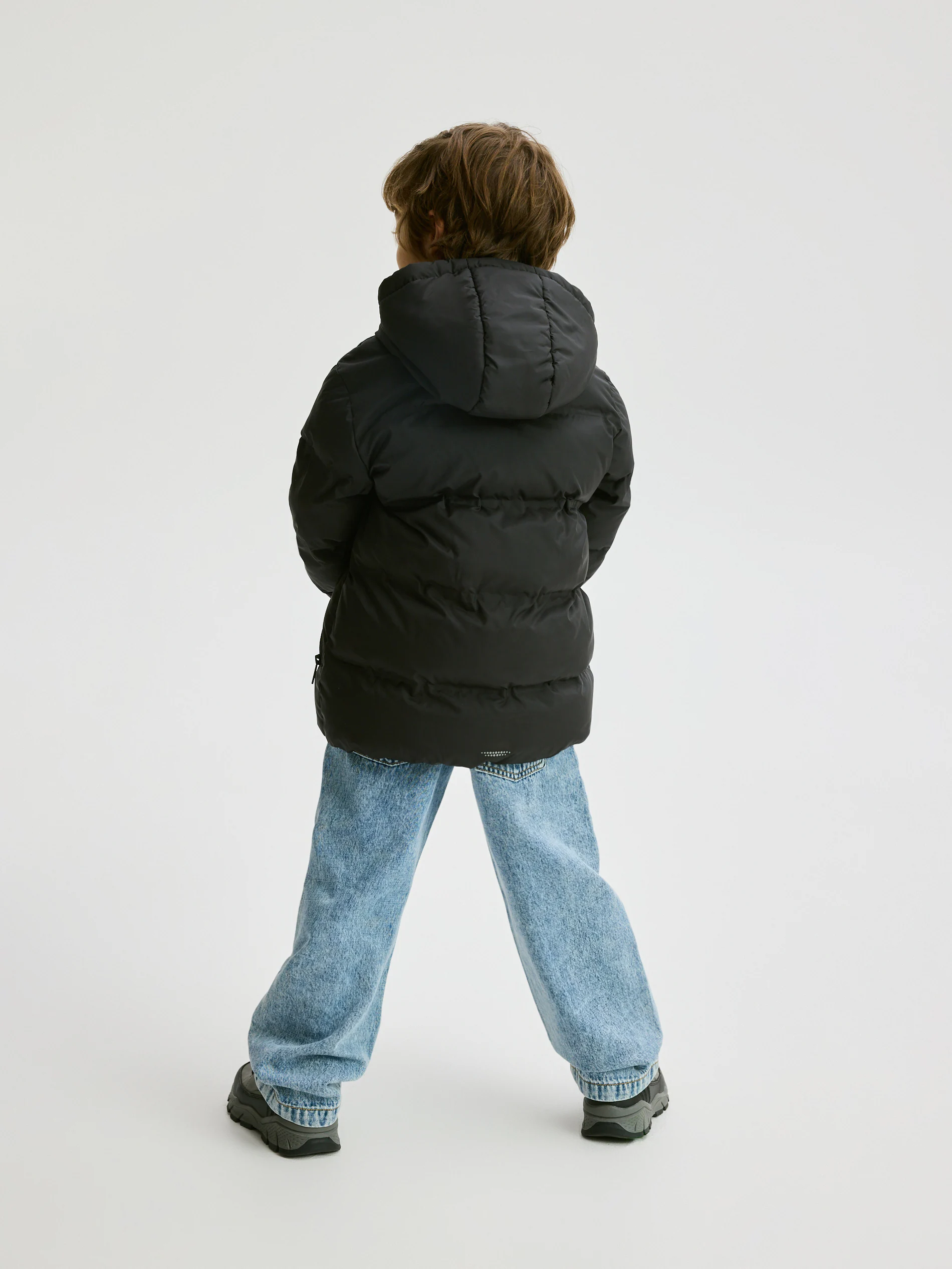Bunte Jacke mit Kapuze