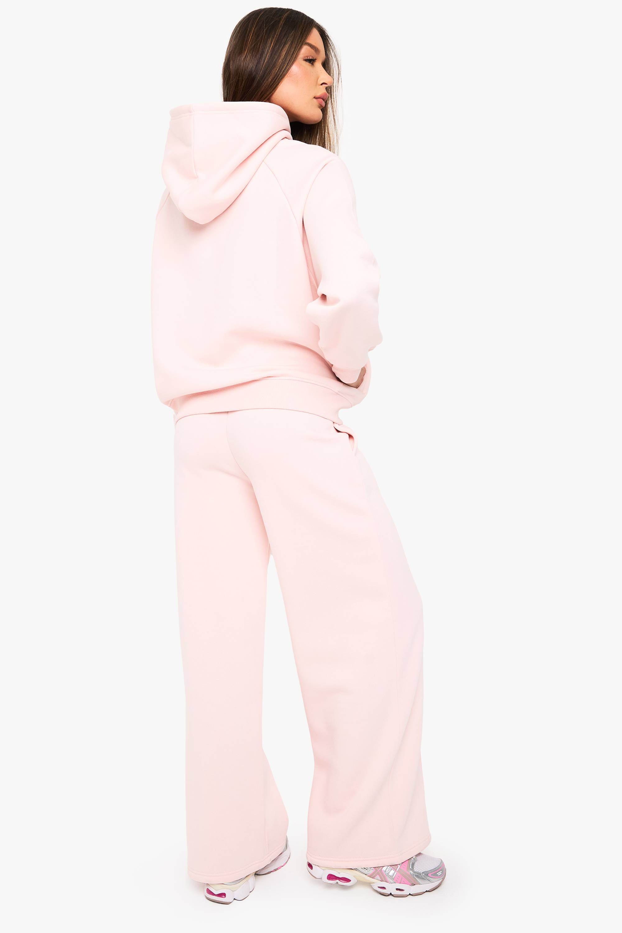 boohoo Pantalon jogger droit à détails plissés