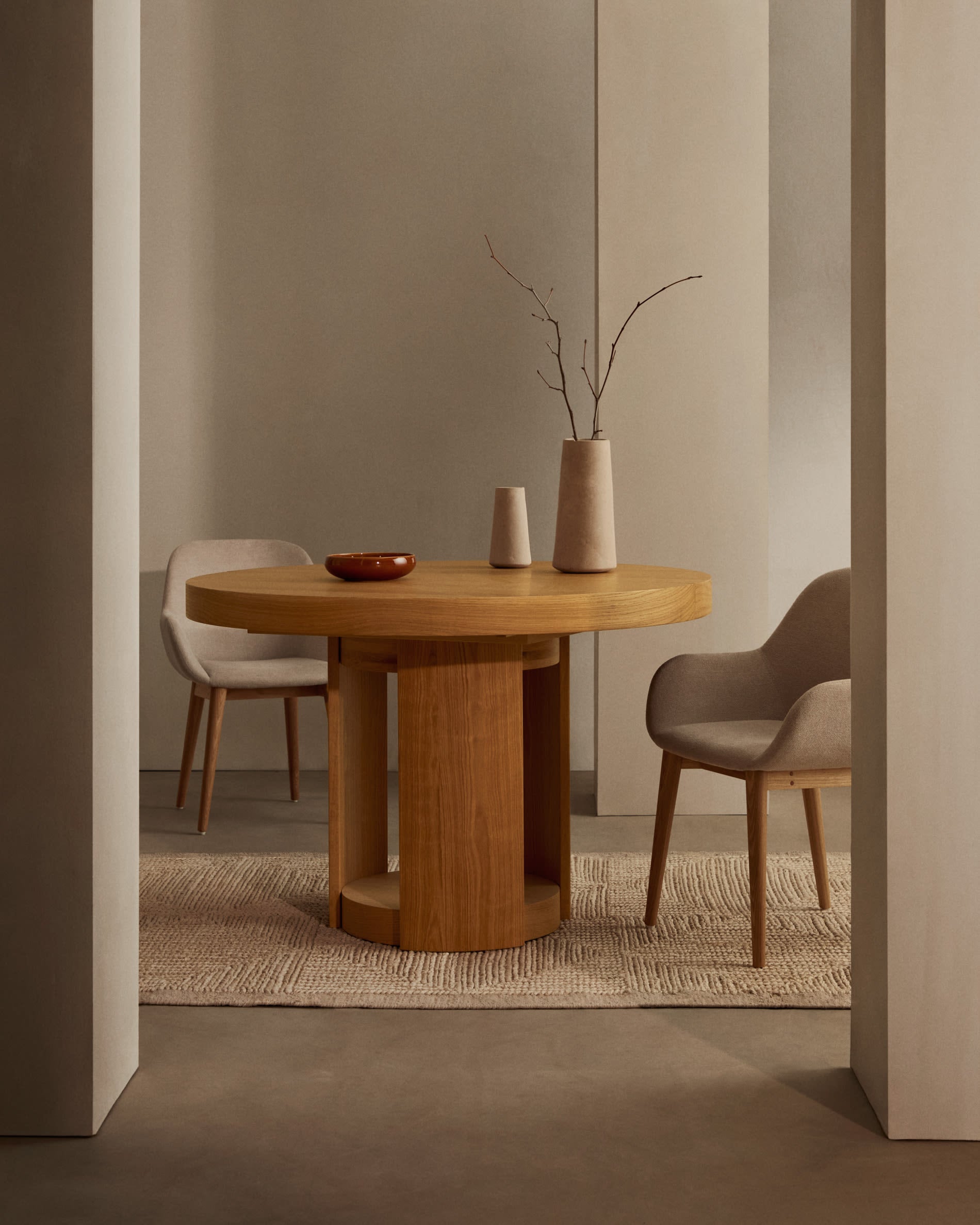 Kave Home - Uitschuifbare ronde tafel Artis van FSC 100% massief