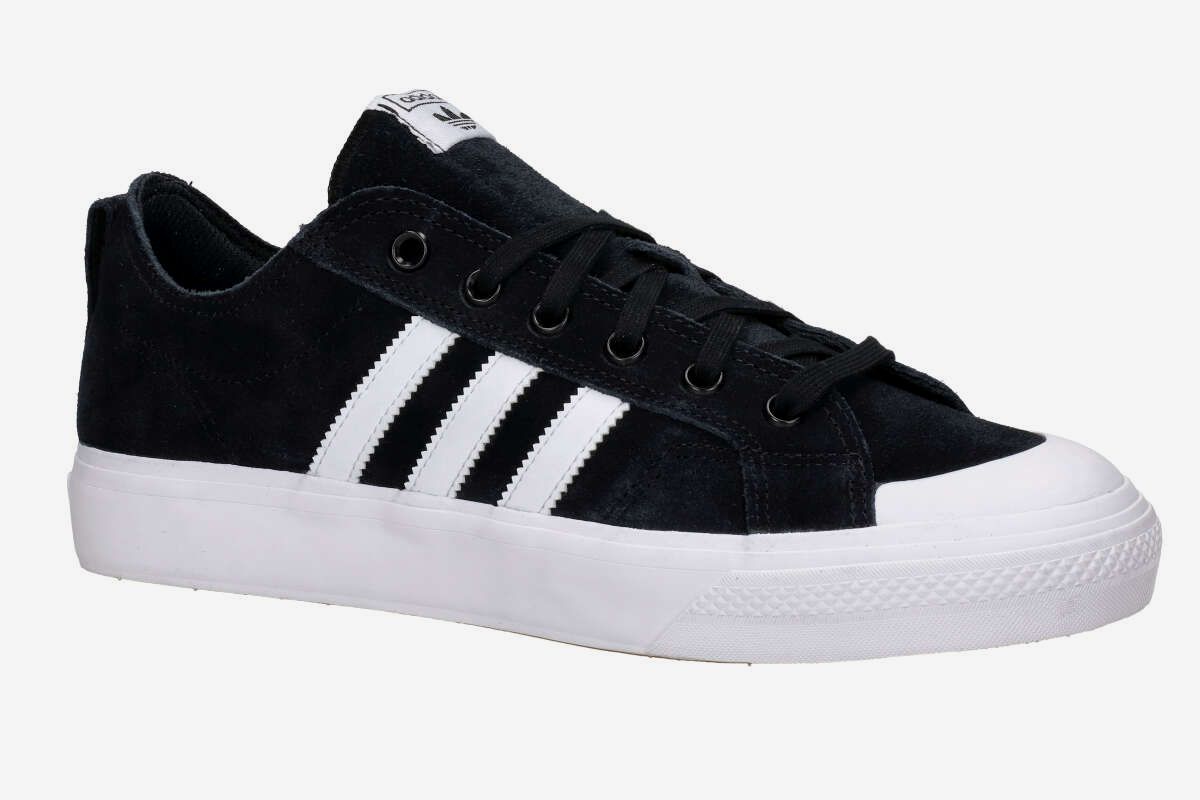adidas Skateboarding Nizza Low ADV Schuh (core black white white)