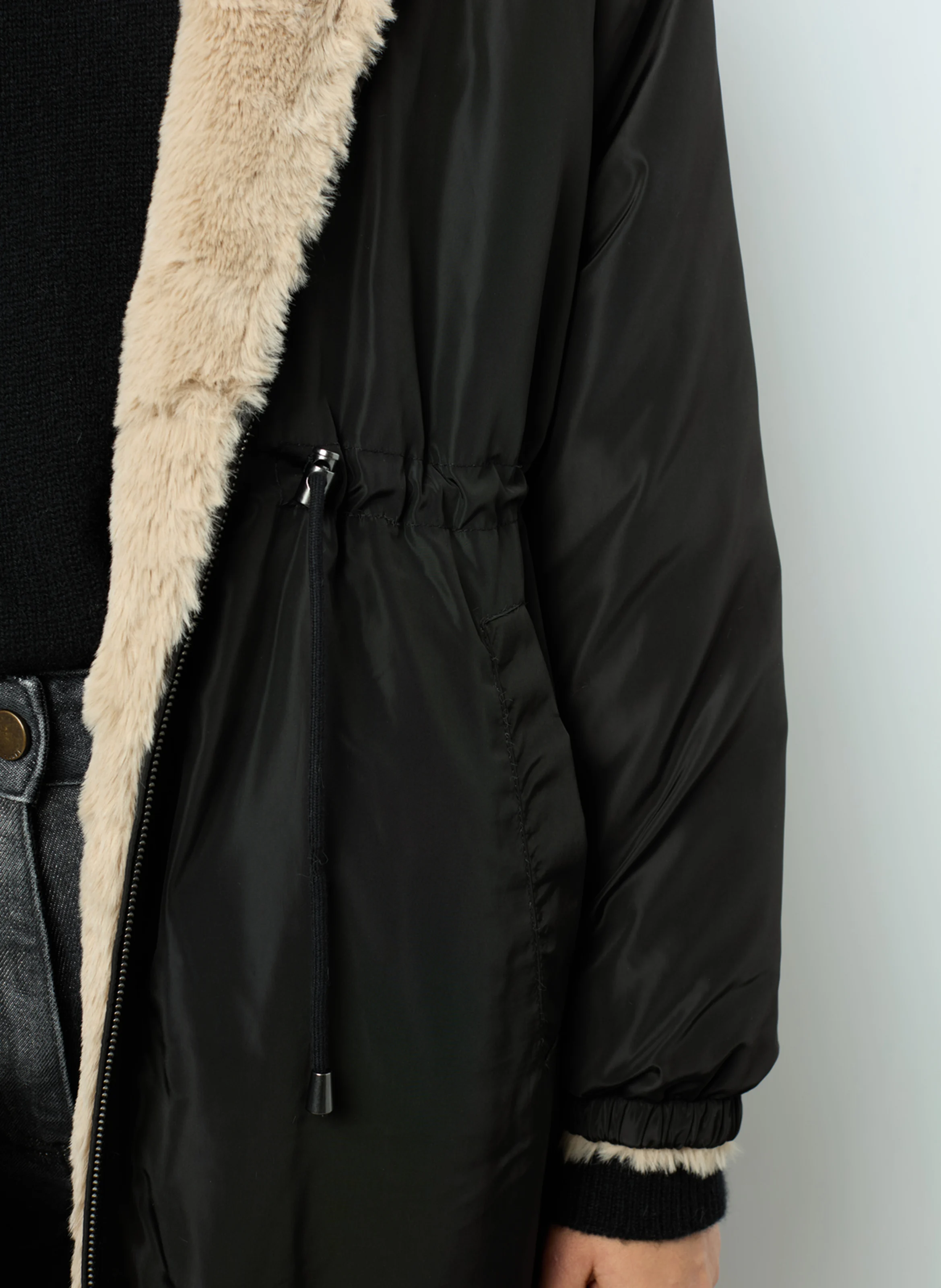 LAURE - Manteau long effet fourrure| Noir