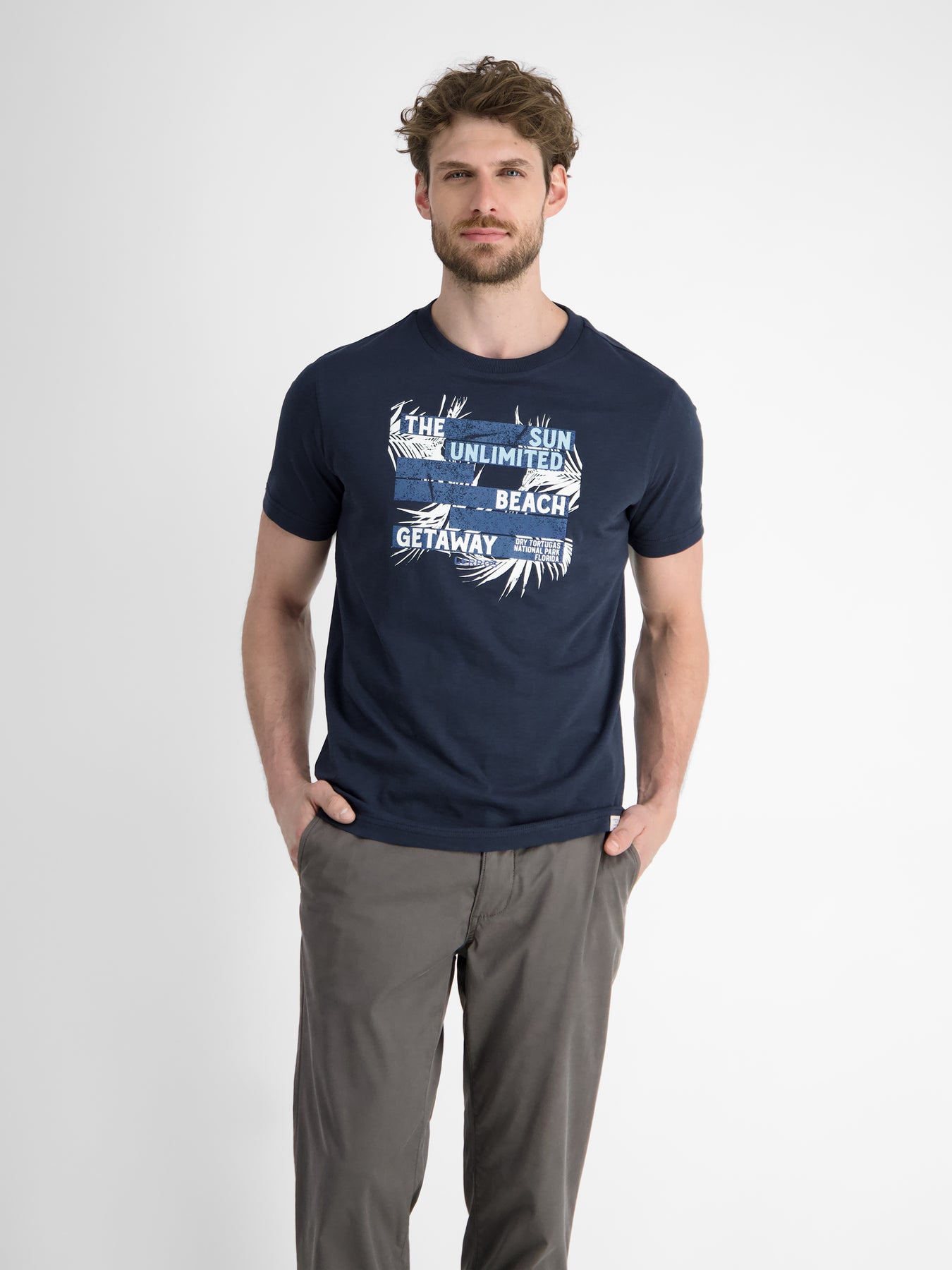 Herren T-Shirt mit sommerlichem Brustprint