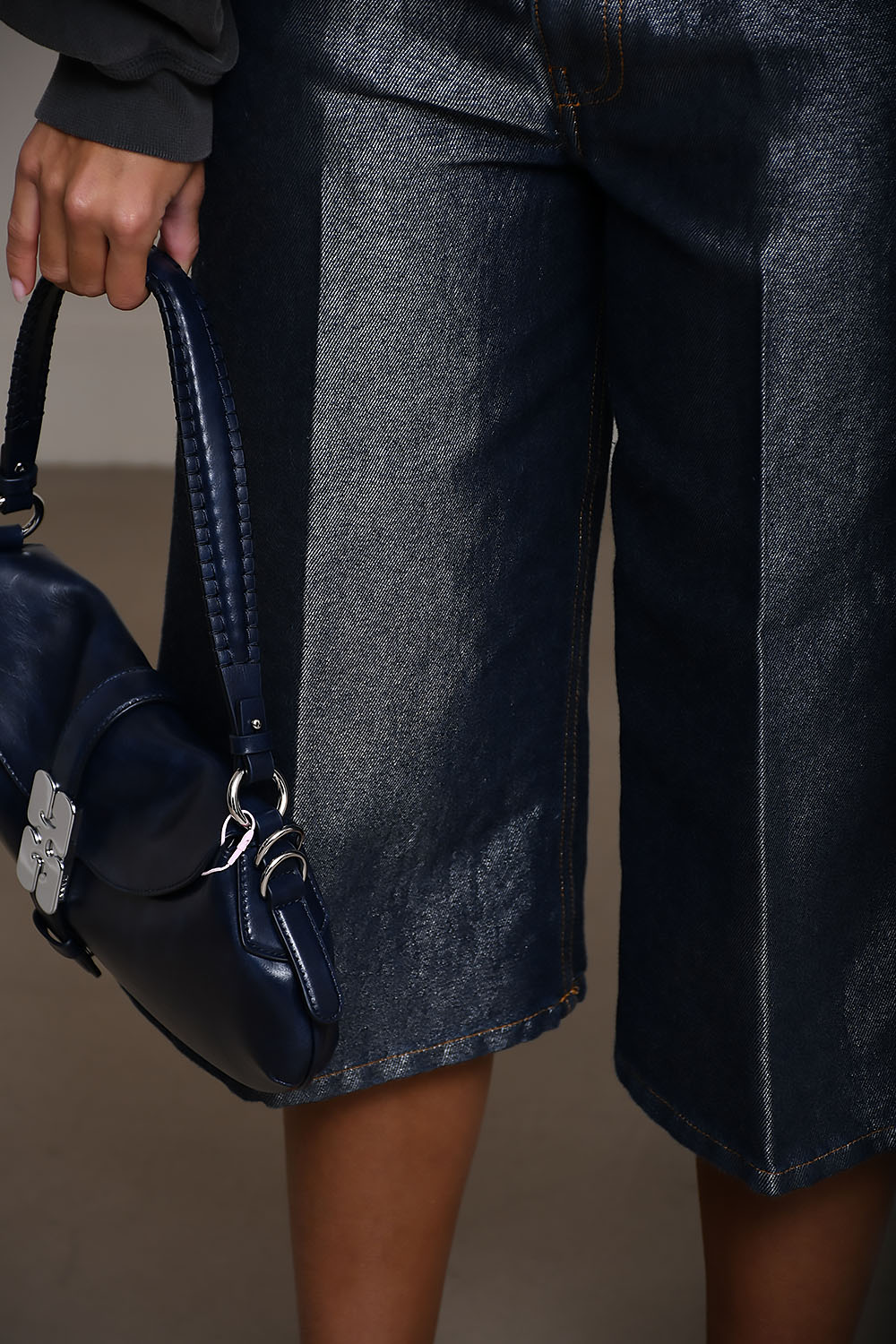 Shiny werf denim shorts