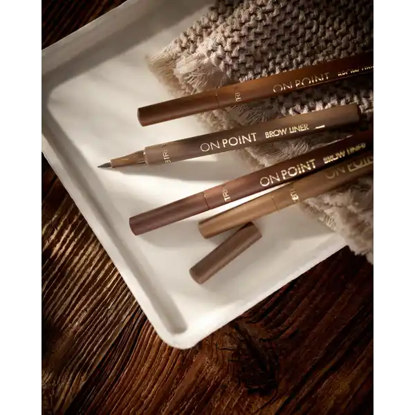 ON POINT Brow Liner 010