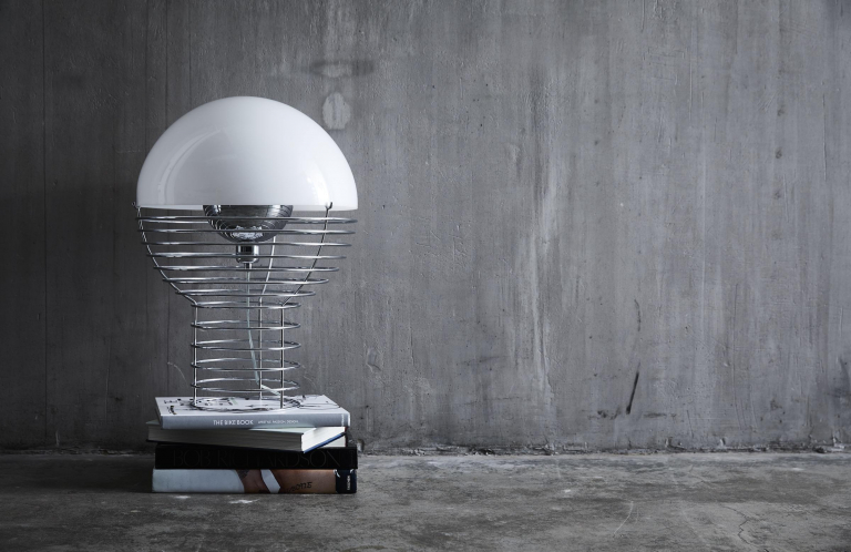 Verpan Wire tafellamp
