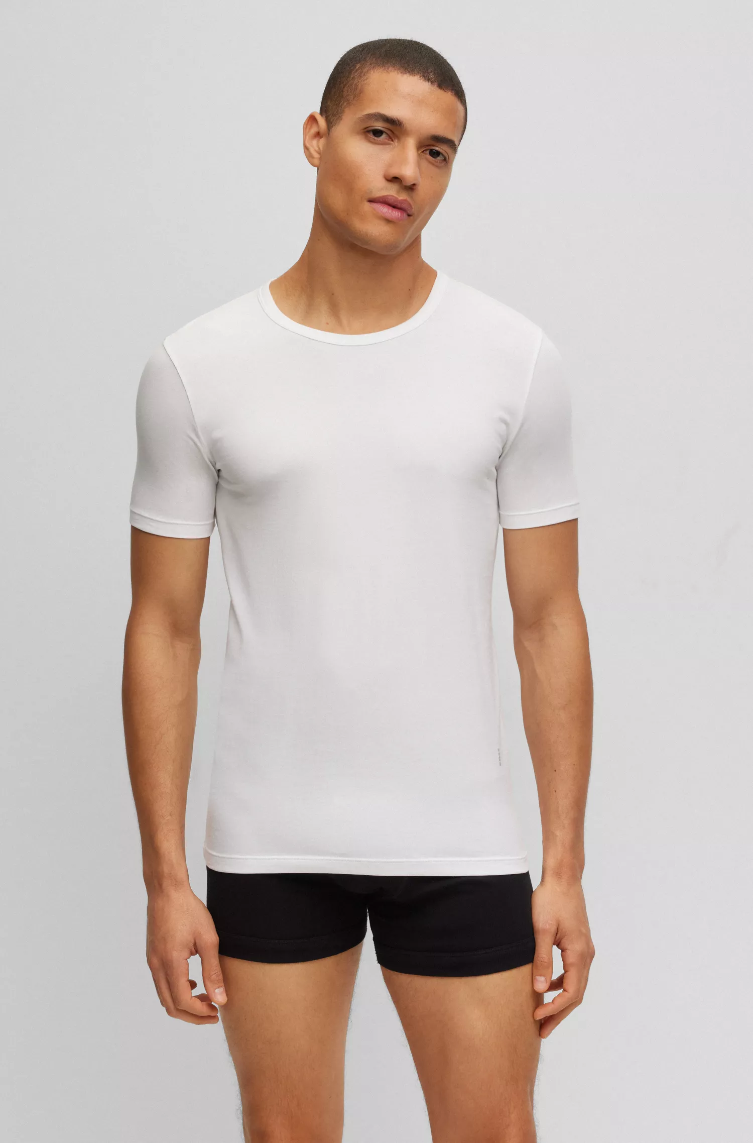 BOSS Black - Pacote com duas camisetas de algodão elástico com logotipo.