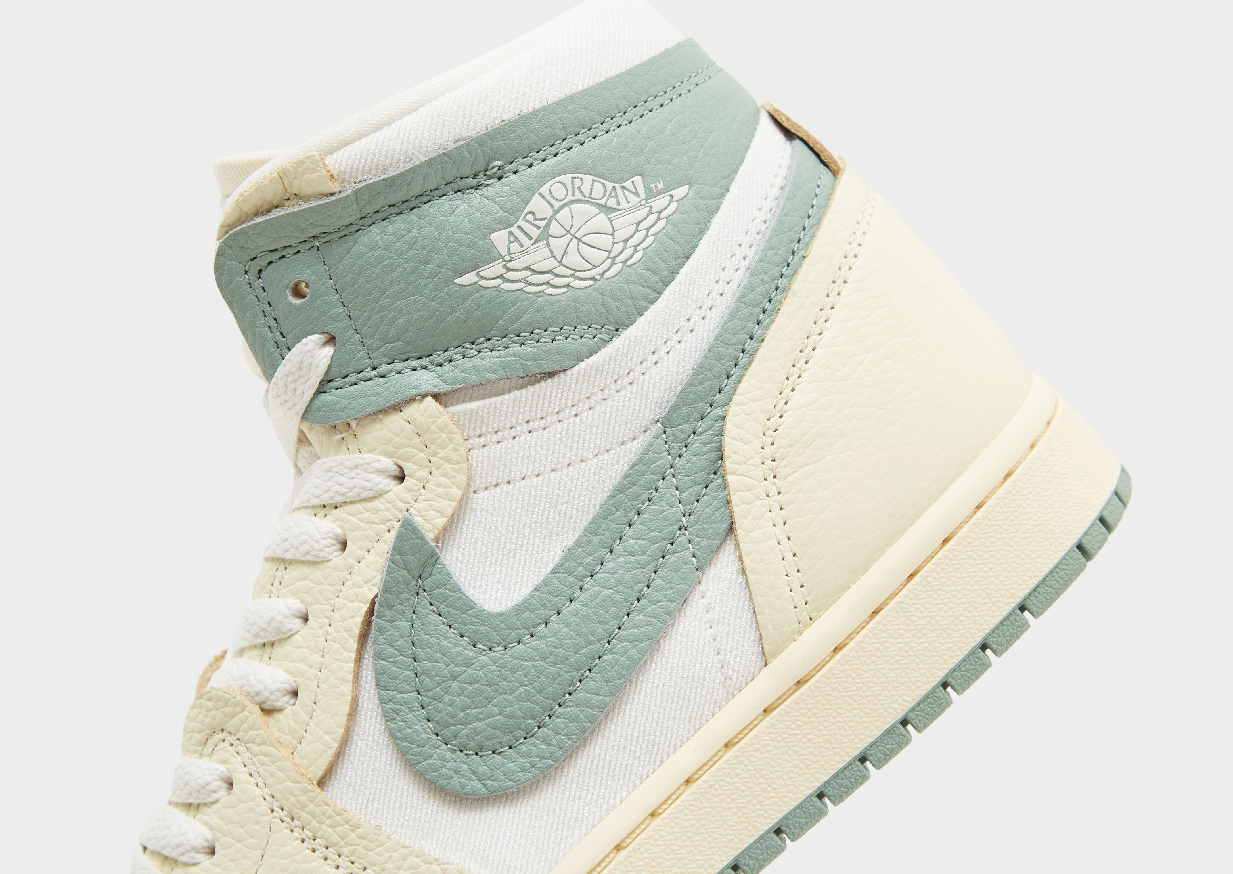 Jordan Air 1 High MM Femme